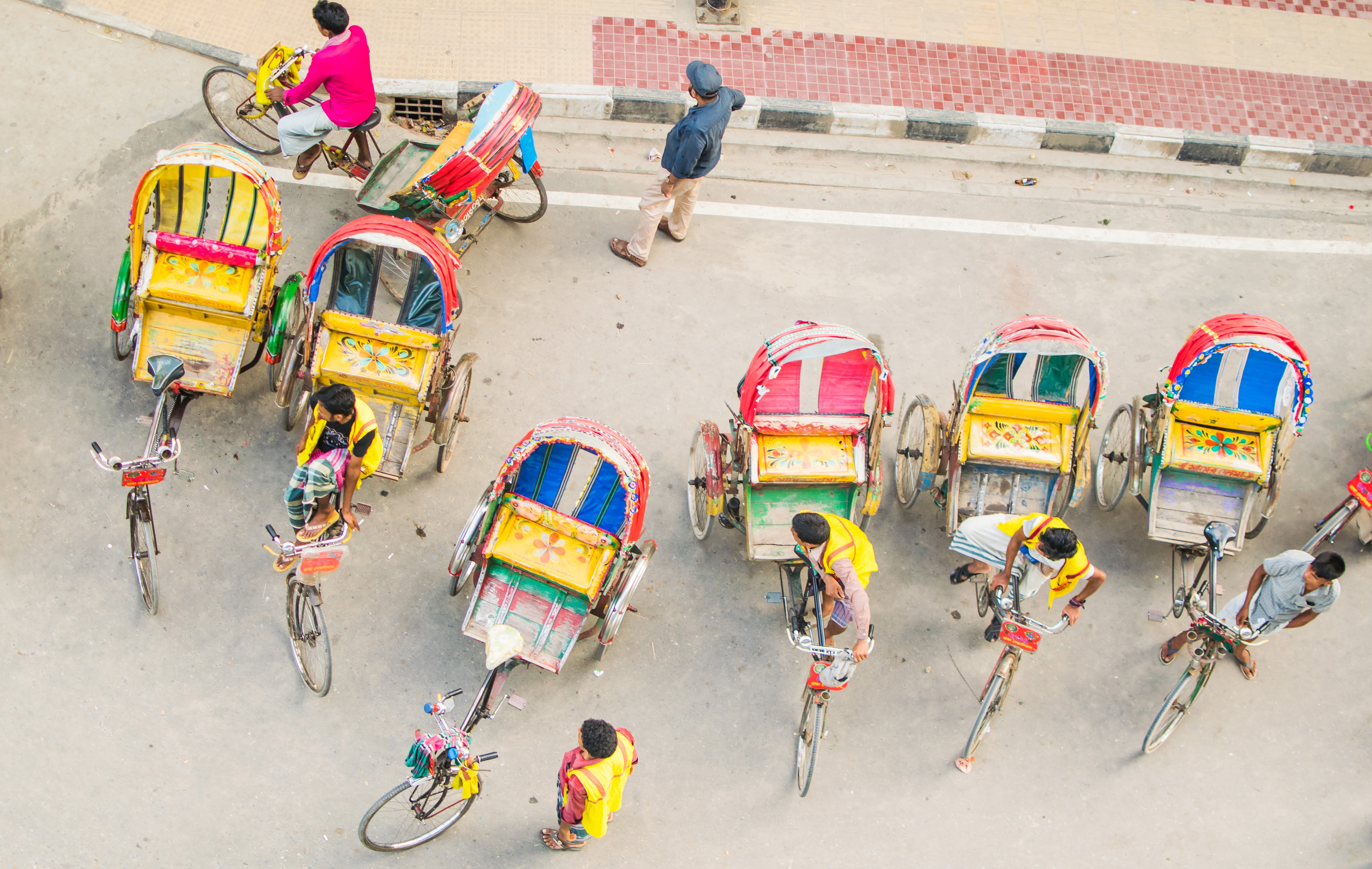 adult, color, land vehicle, city life, transportation, city, rickshaw, walking, bright, architecture, mode of transportation, rickshaw puller, men, bangladesh, HD Wallpaper