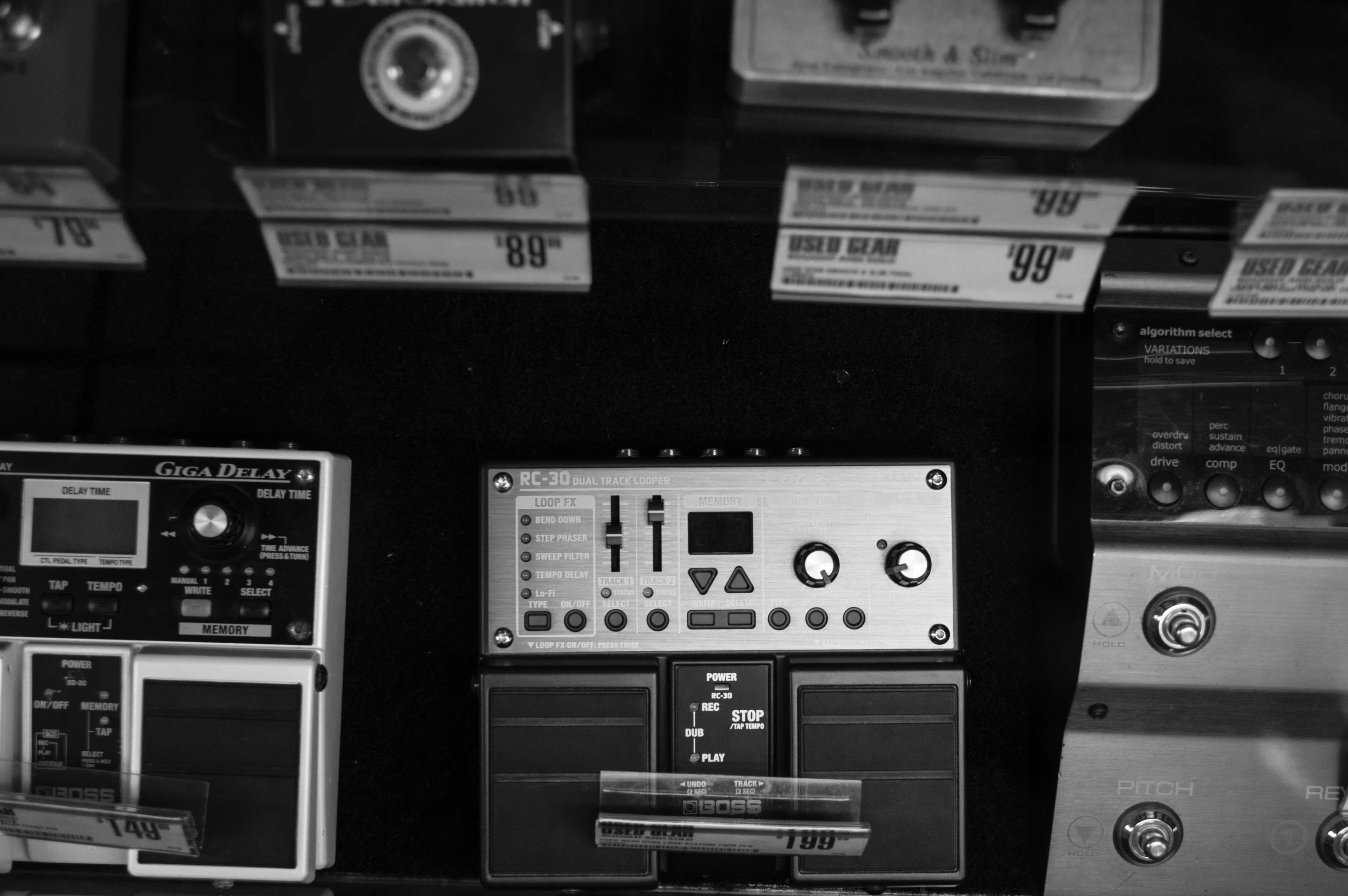 connection, industry, electrical equipment, equipment, audio equipment, indoors, effects, machinery, number, guitar, technology, still life, control, meter - instrument of measurement, HD Wallpaper