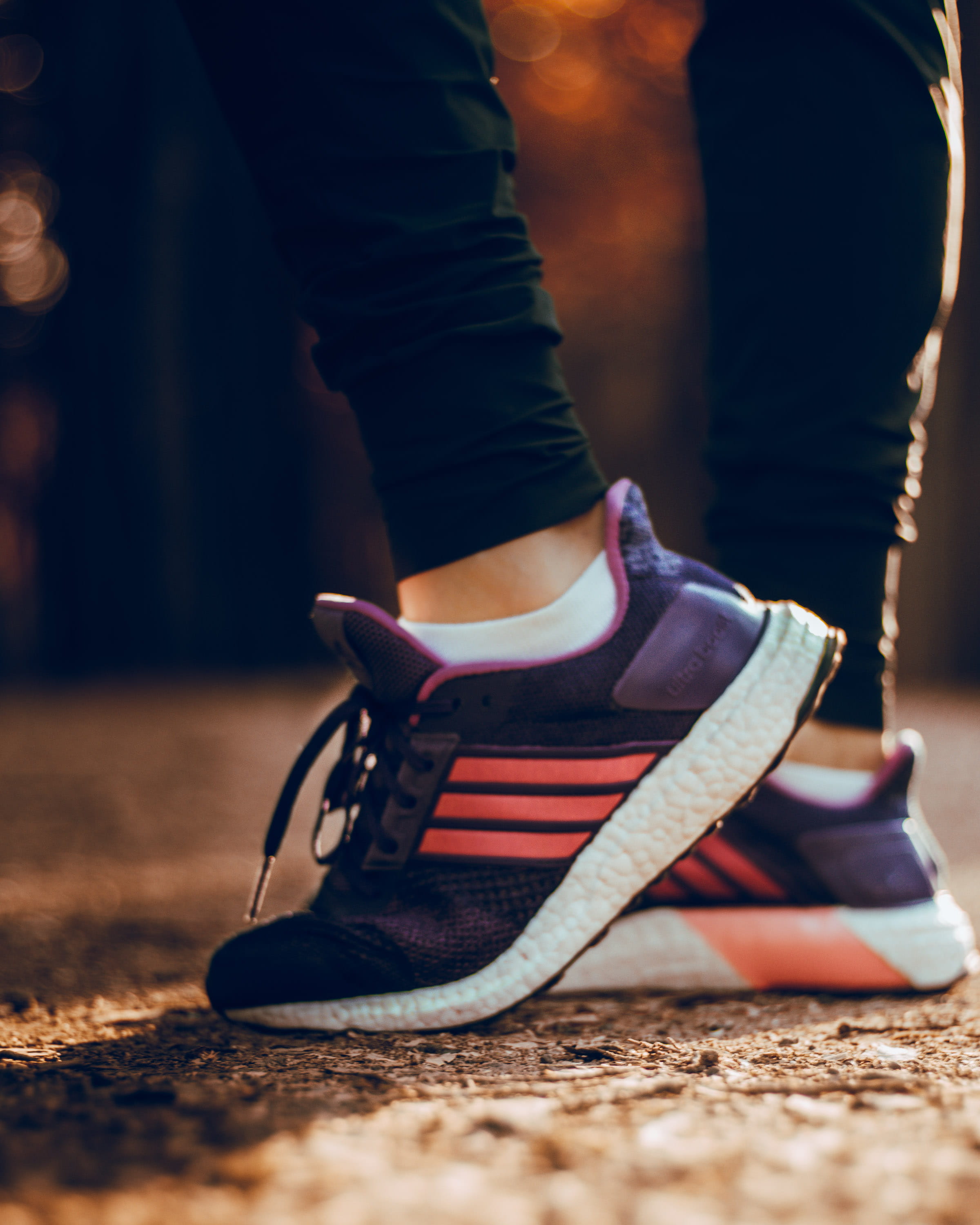 adult, ankle, sand, indoors, shoelace, fashion, body part, sitting, real people, nature, low section, human body part, leisure activity, running shoe, jeans, Phone HD Wallpaper