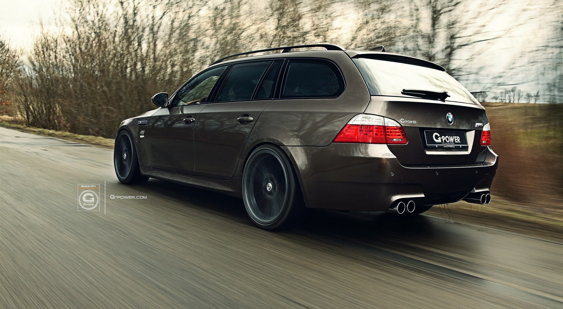 no people, on the move, touring, road, tree, 1080P, hurricane, motor vehicle, power, day, focus on foreground, speed, Cars, land vehicle, motion, suv, HD Wallpaper