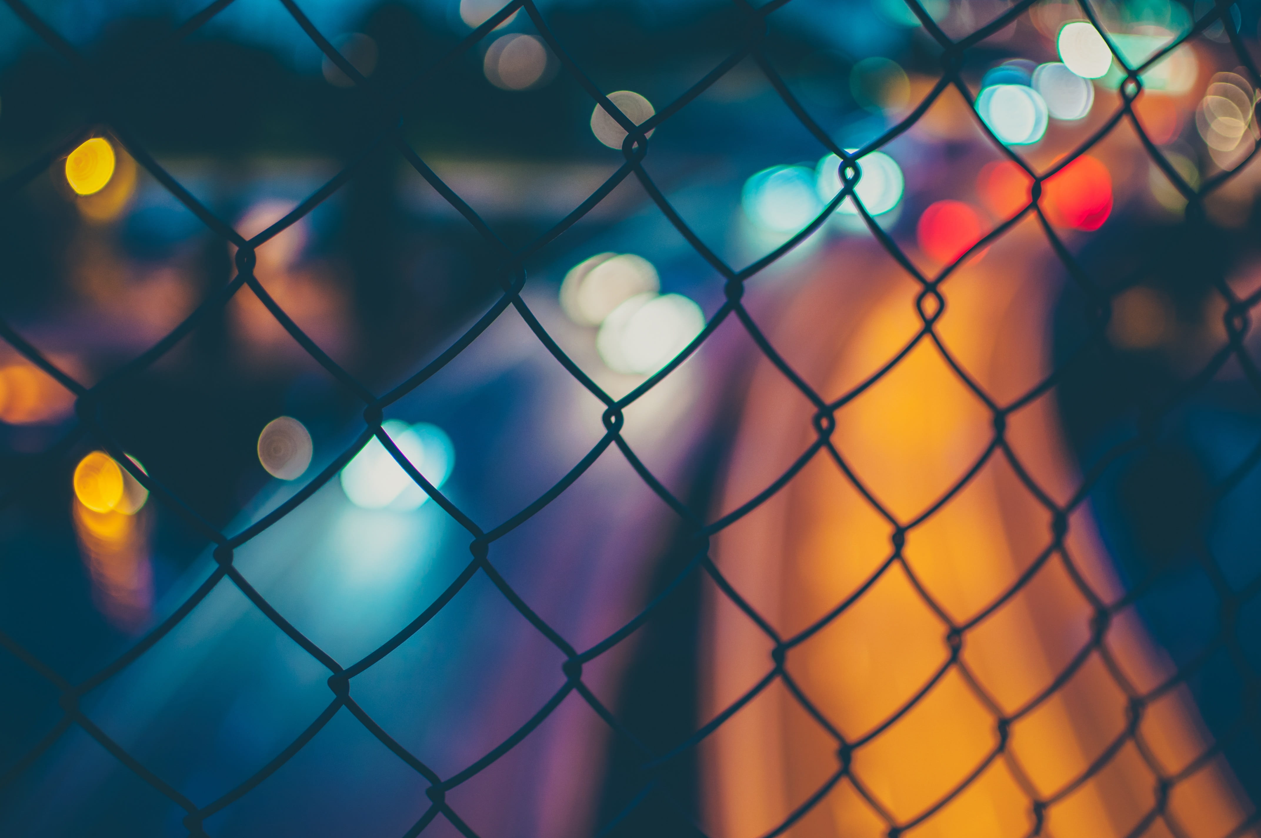 lights, wire mesh, close-up, sport, barrier, boundary, 4K, black, chain, security, illuminated, safety, blurred, chainlink fence, nature, defocused, no people, HD Wallpaper