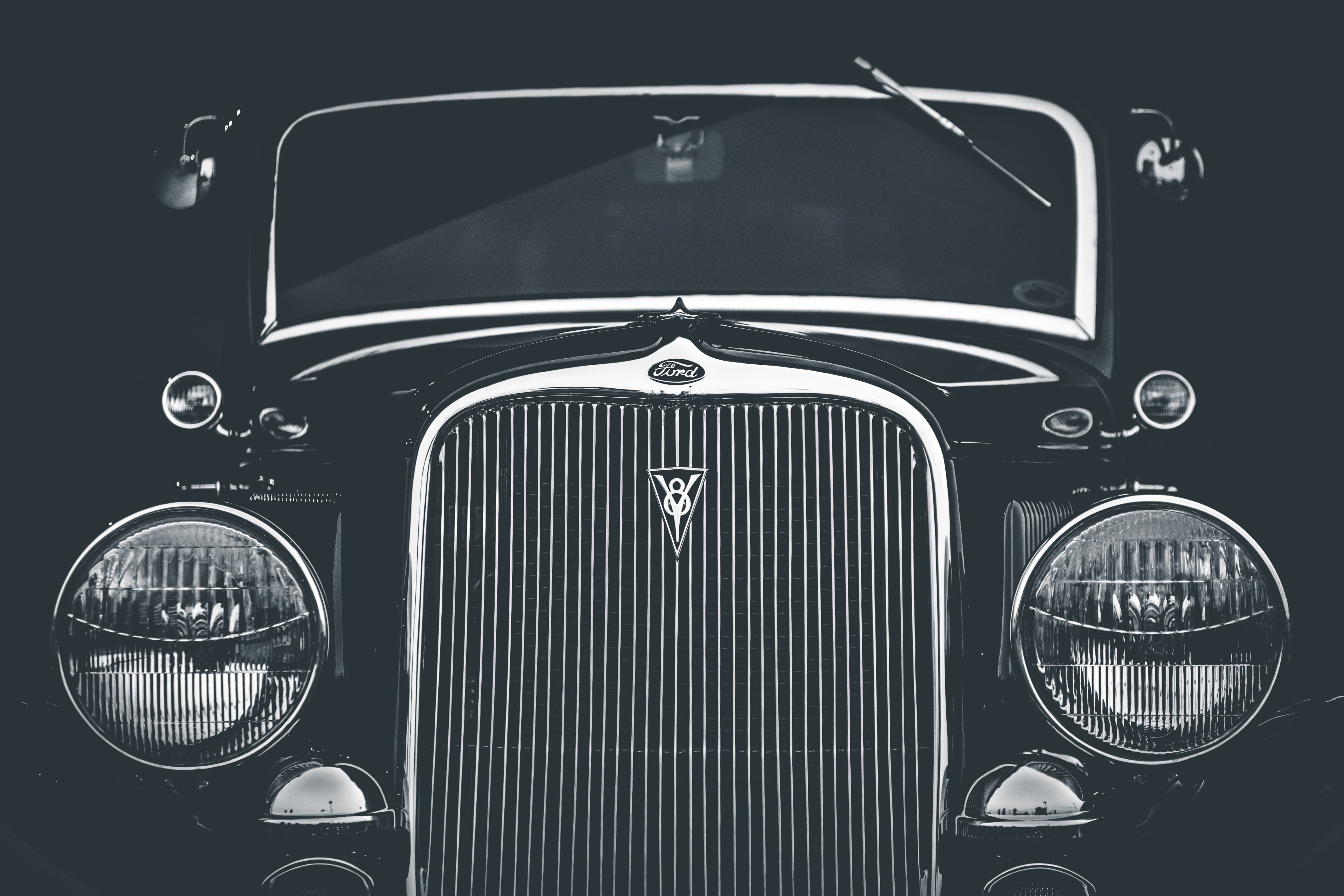 monochrome, grayscale, old-fashioned, luxury, antique, v8, grille, #oldschool, style, grill, #headlight, vehicle Hood, shiny, land Vehicle, classic, photography, HD Wallpaper