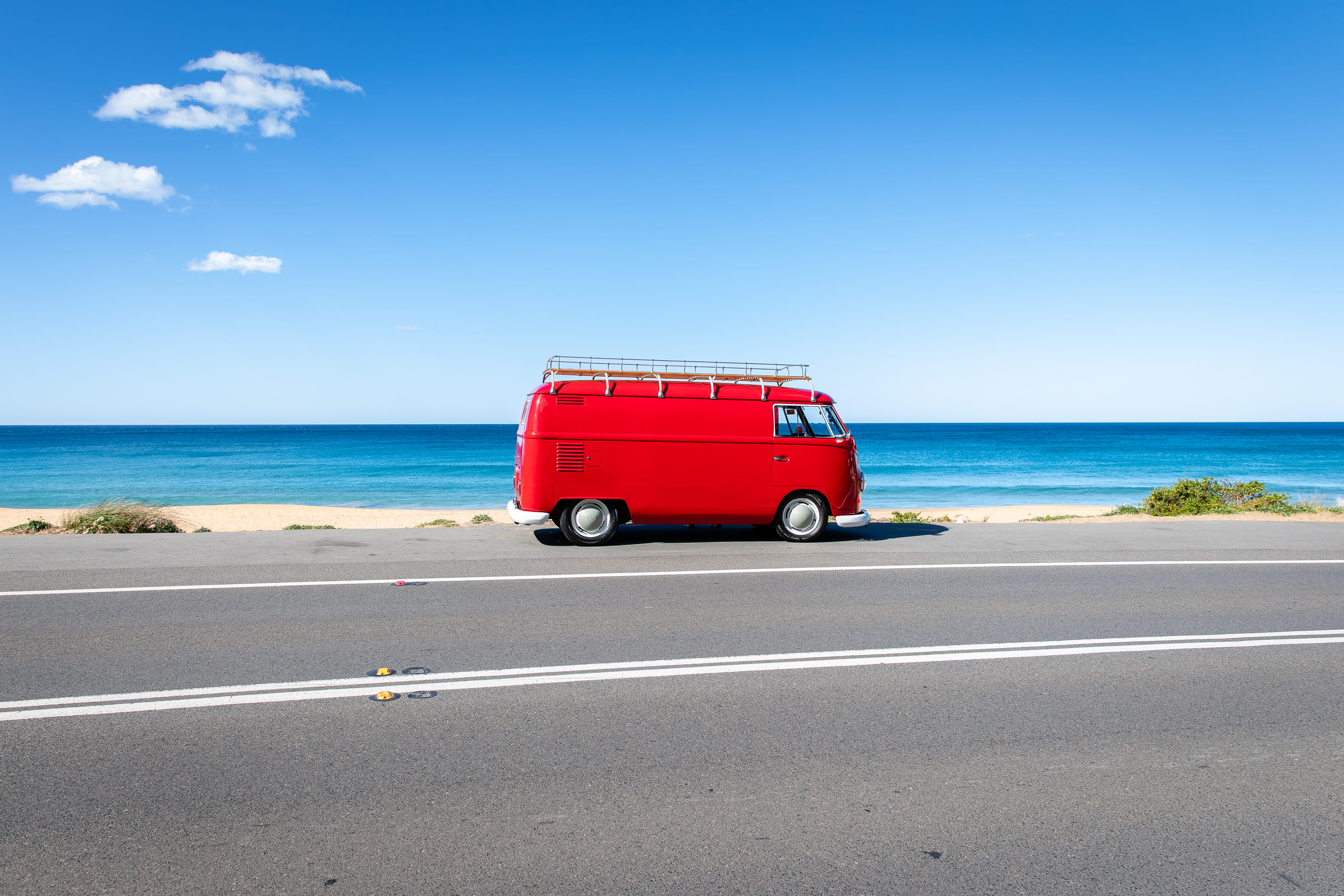 vacations, car, bright, mode of Transport, journey, near, outdoors, land Vehicle, van, travel Destinations, sydney, sand, beach, surfing, tourism, cloud, HD Wallpaper