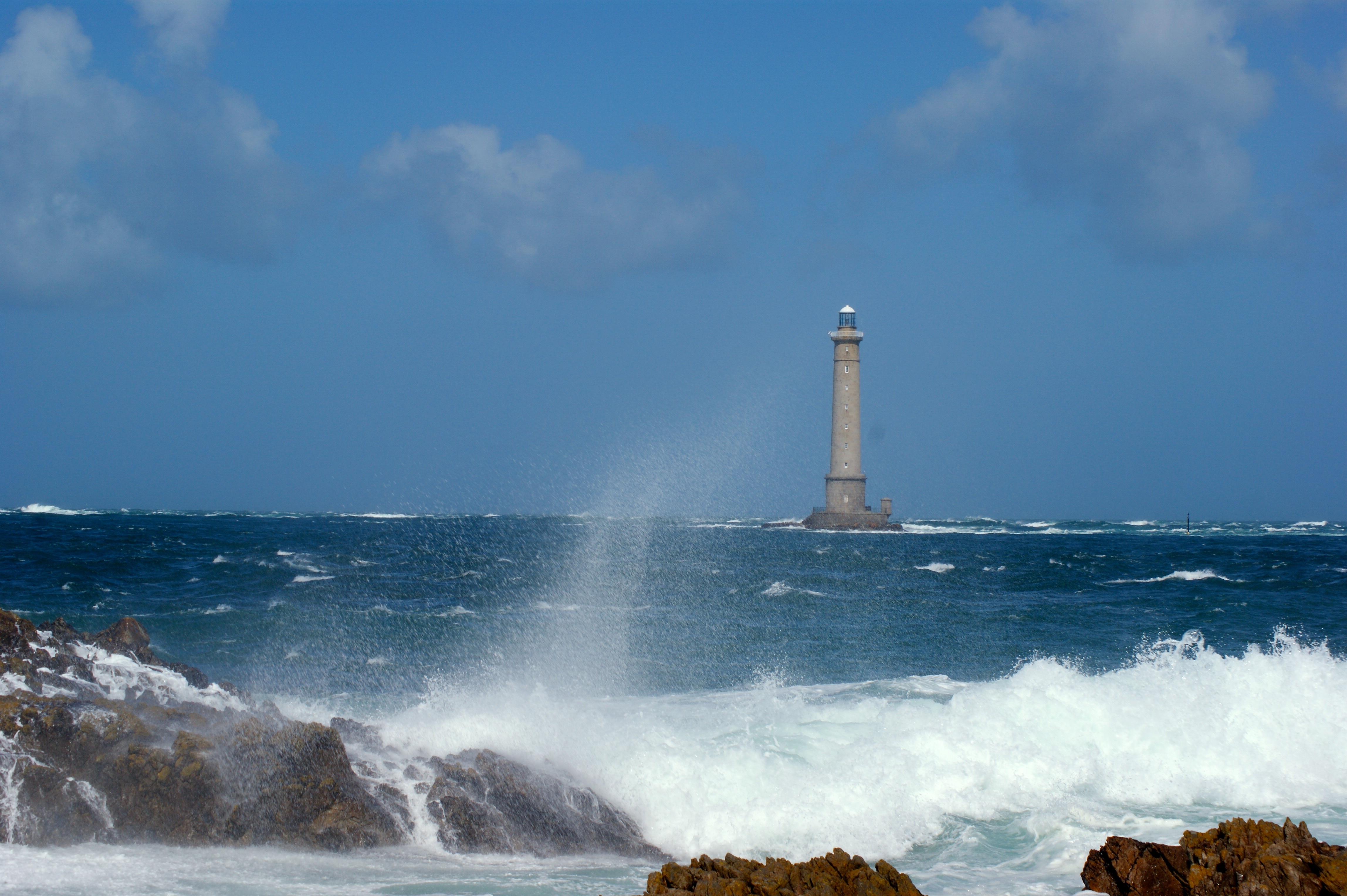 nature, architecture, sky, storm, motion, wind, splashing, landscape, water, 4K, hurricane - Storm, wide, breaking, horizon over water, coast, danger, HD Wallpaper