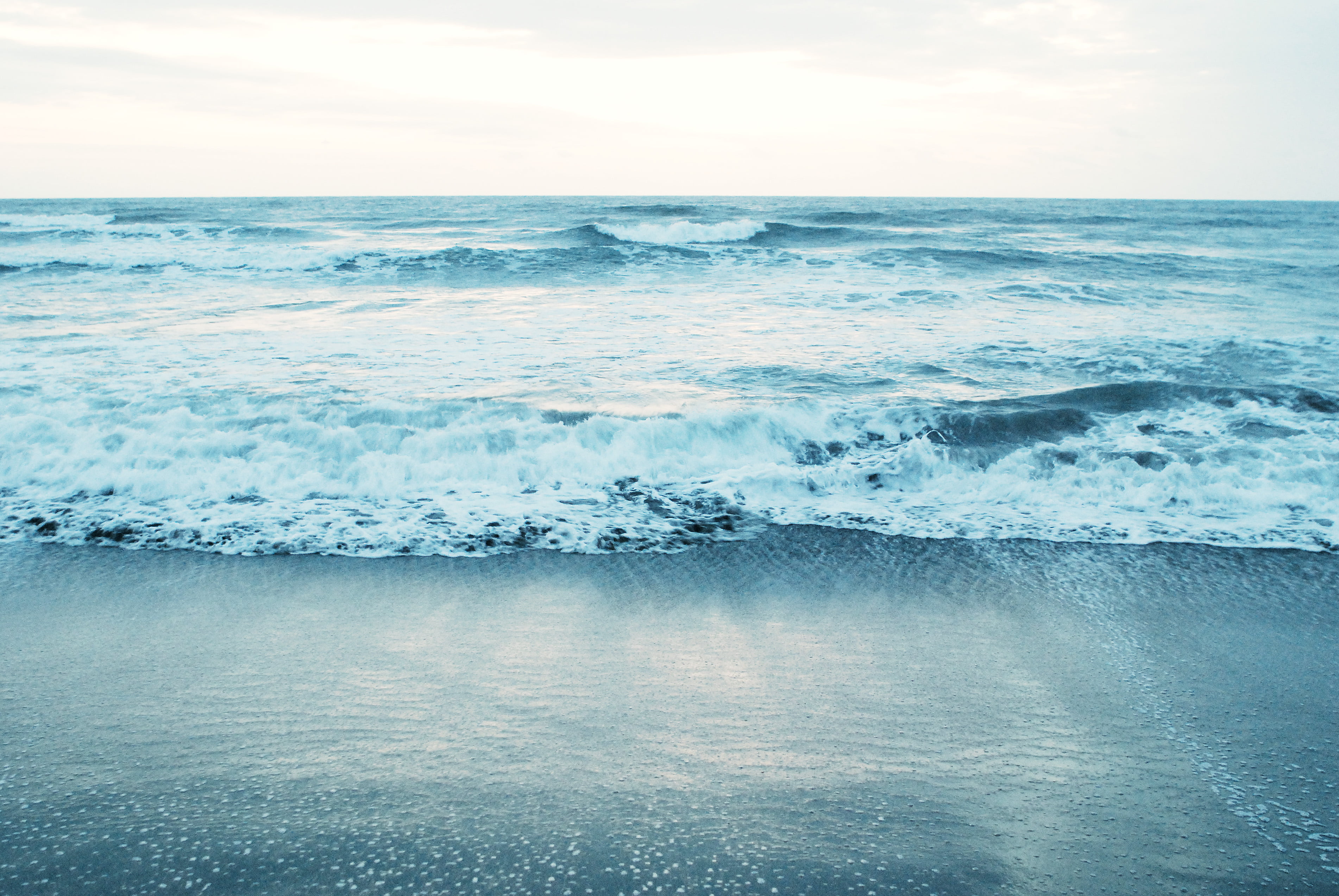 nature, scenics, seascape, blue, water, shore, wave, coastline, surf, beach, coming, summer, 2K, sea, waves, HD Wallpaper