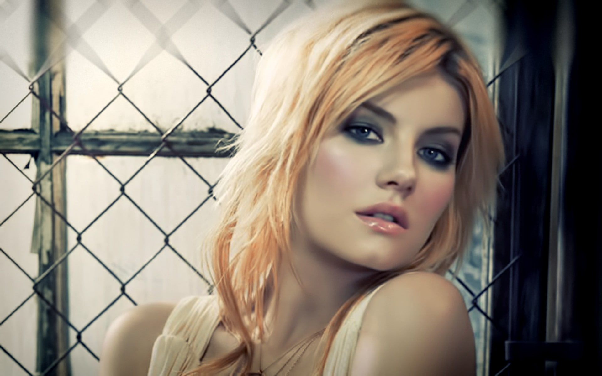 cuthbert, actress, fence, chain, elisha, blondes, women, 1080P, link, HD Wallpaper