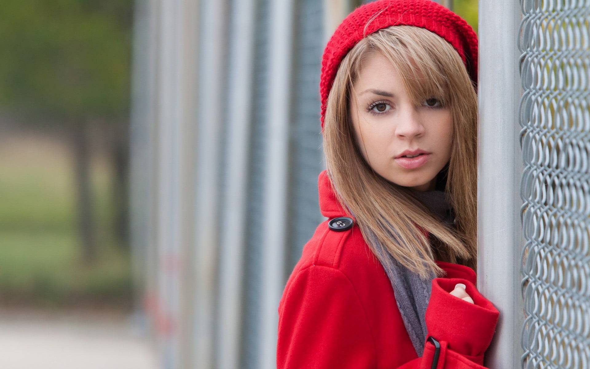 women, young women, hat, headshot, hairstyle, beautiful people, clothing, red, portrait, warm clothing, models, young adult, scarf, 1080P, parker, adult, HD Wallpaper