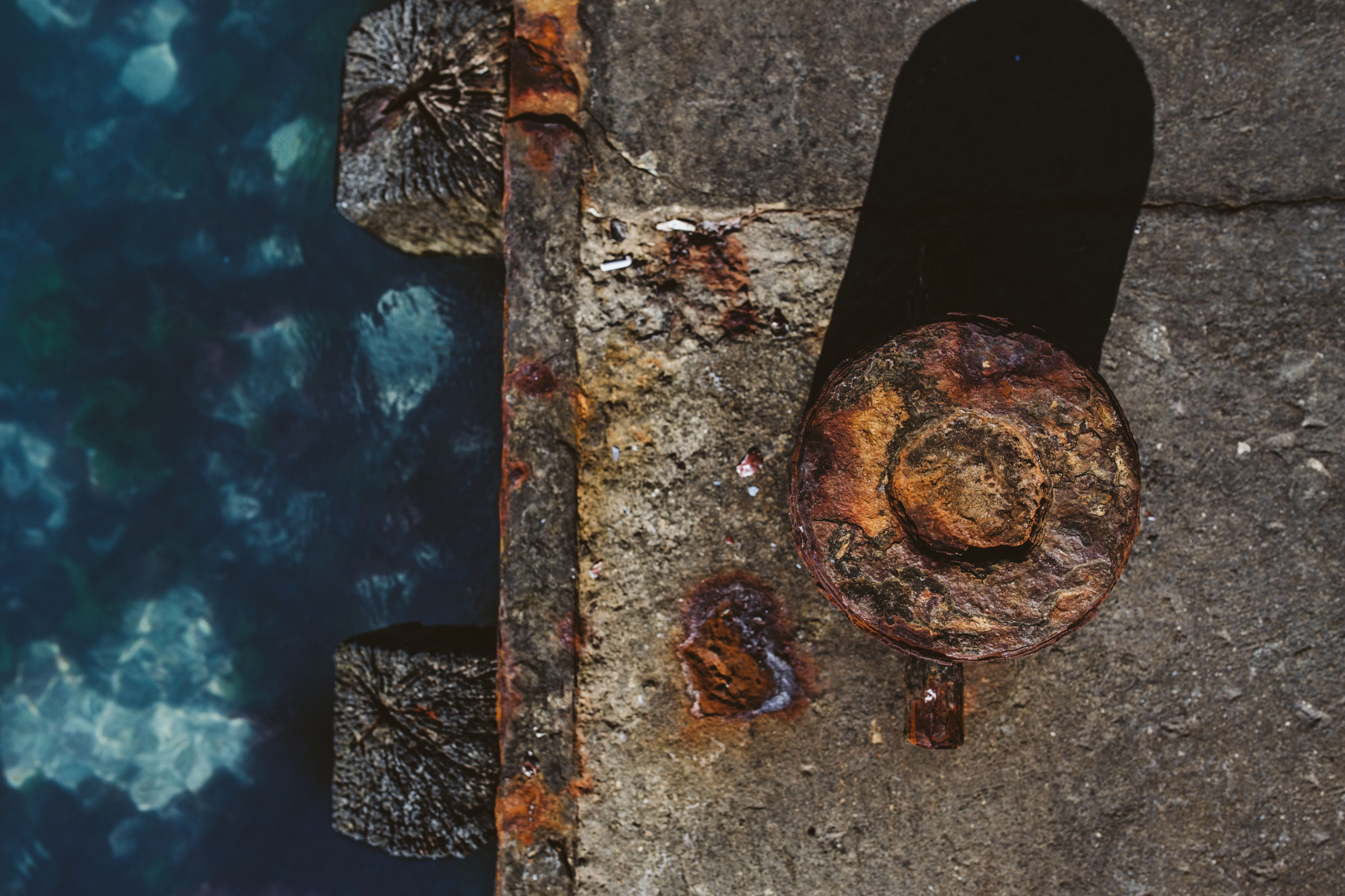 Coast, door, deterioration, Black Sea, 5K, run-down, seascape, metal, sunny, sea, no people, damaged, bolt, old, sky, Sunny Beach, black, nail, Bulgaria, HD Wallpaper