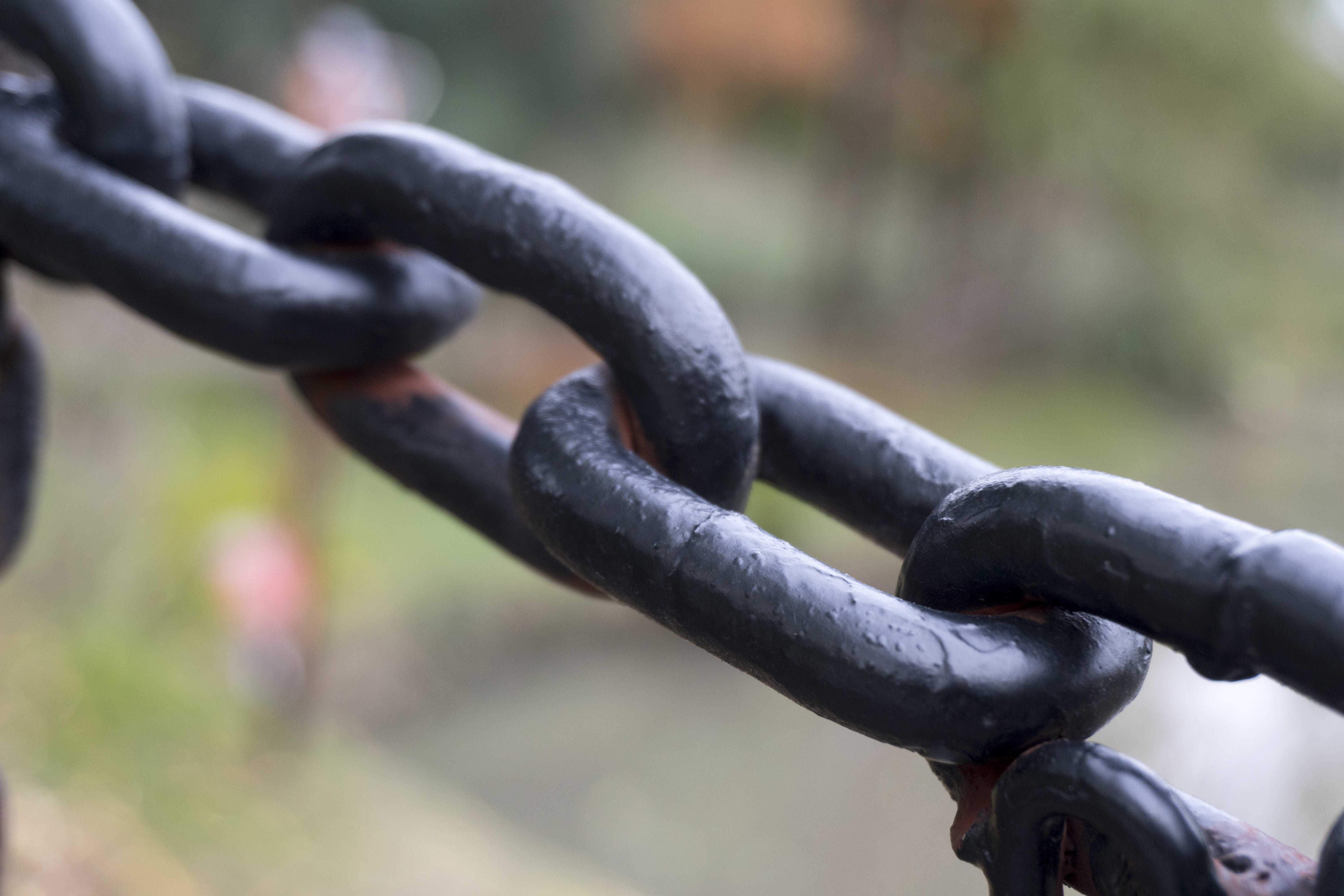 outdoors, metal, old, silver colored, pattern, rust, secure, nature, steel, chains, concept, fence, no people, boundary, 5K, solid, connection, strength, HD Wallpaper