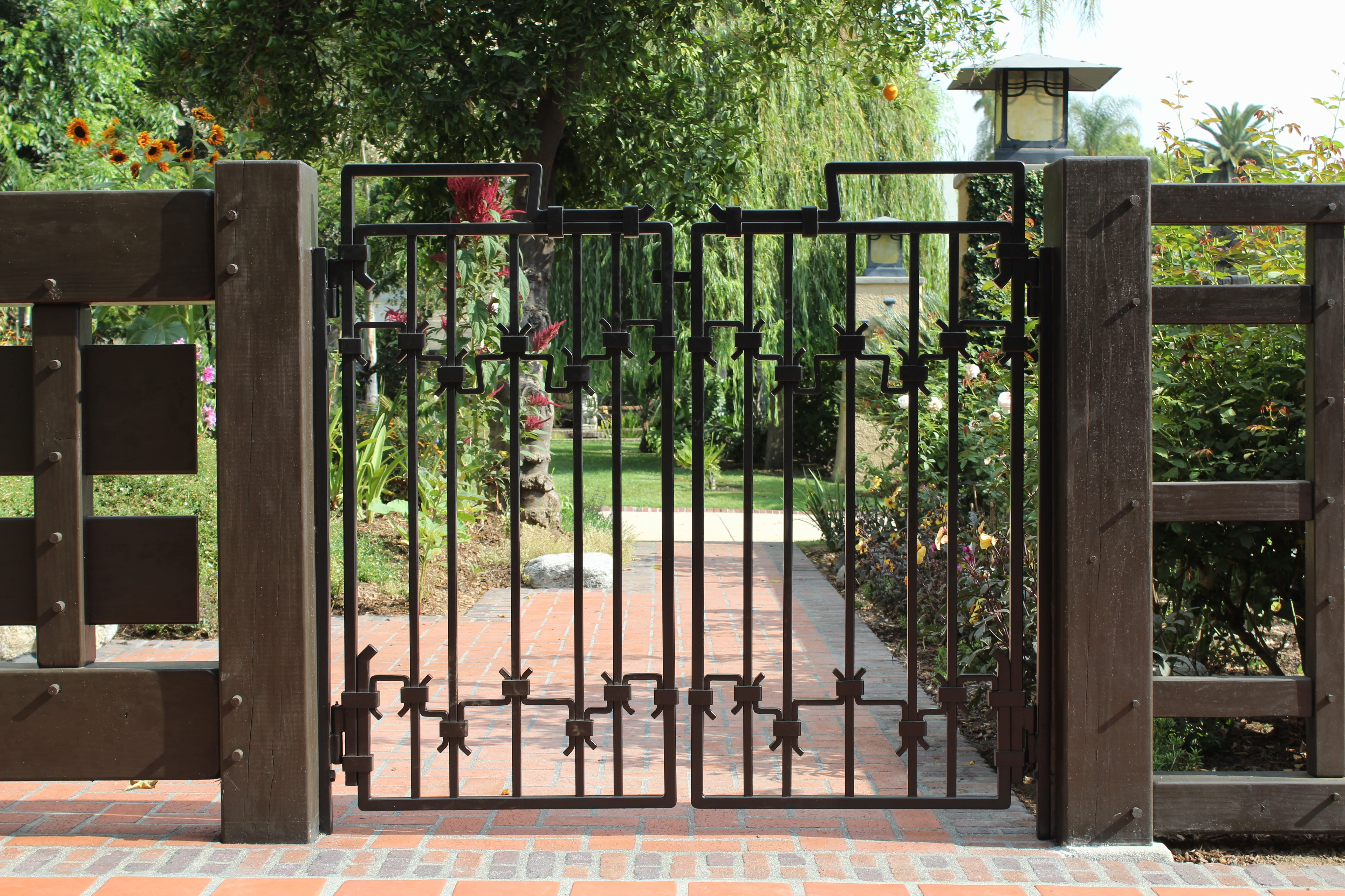 growth, iron - metal, grills, steel, built structure, 5K, Fence, rural, front or back yard, Gate, railing, safety, nature, green color, tree, metal, architecture, HD Wallpaper