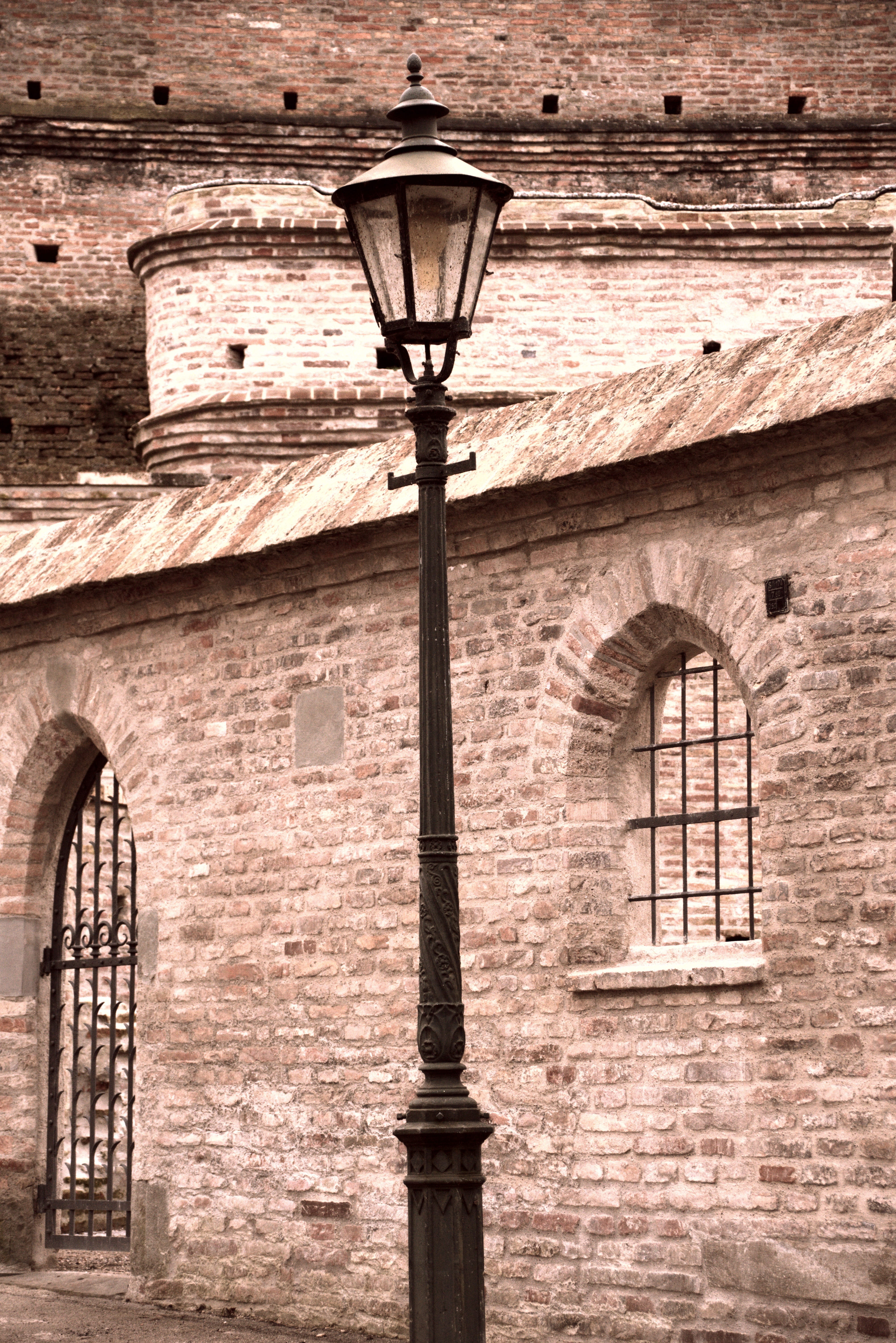 Wall, no People, the past, medieval, antique, lattice window, historically, wall - building feature, grid, building, architecture, window, Masonry, castle wall, Phone HD Wallpaper