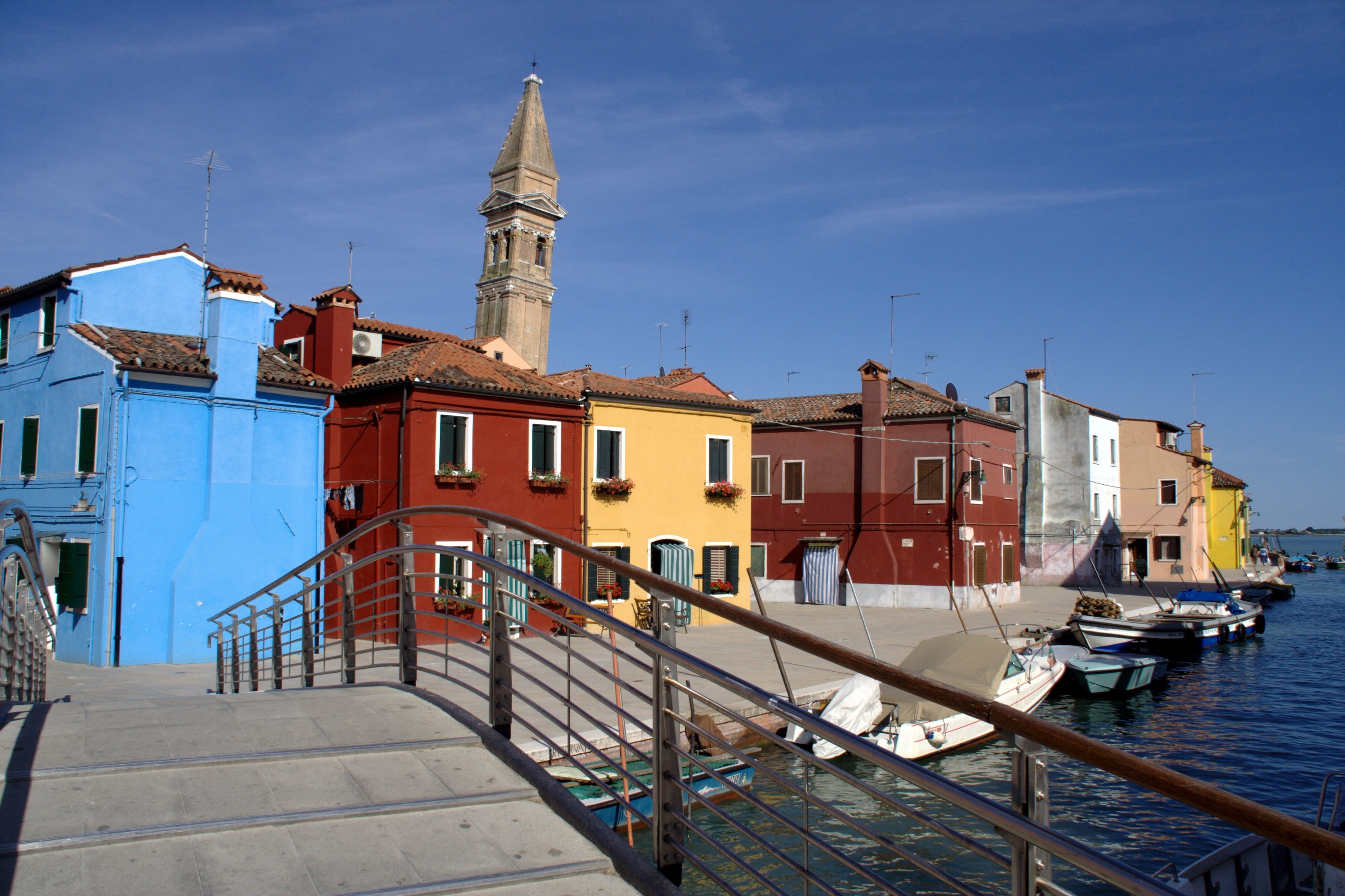 brown, Venice, building, famous Place, mode of transportation, Italy, water, transportation, travel, mediterranean Countries, day, travel Locations, tower, HD Wallpaper