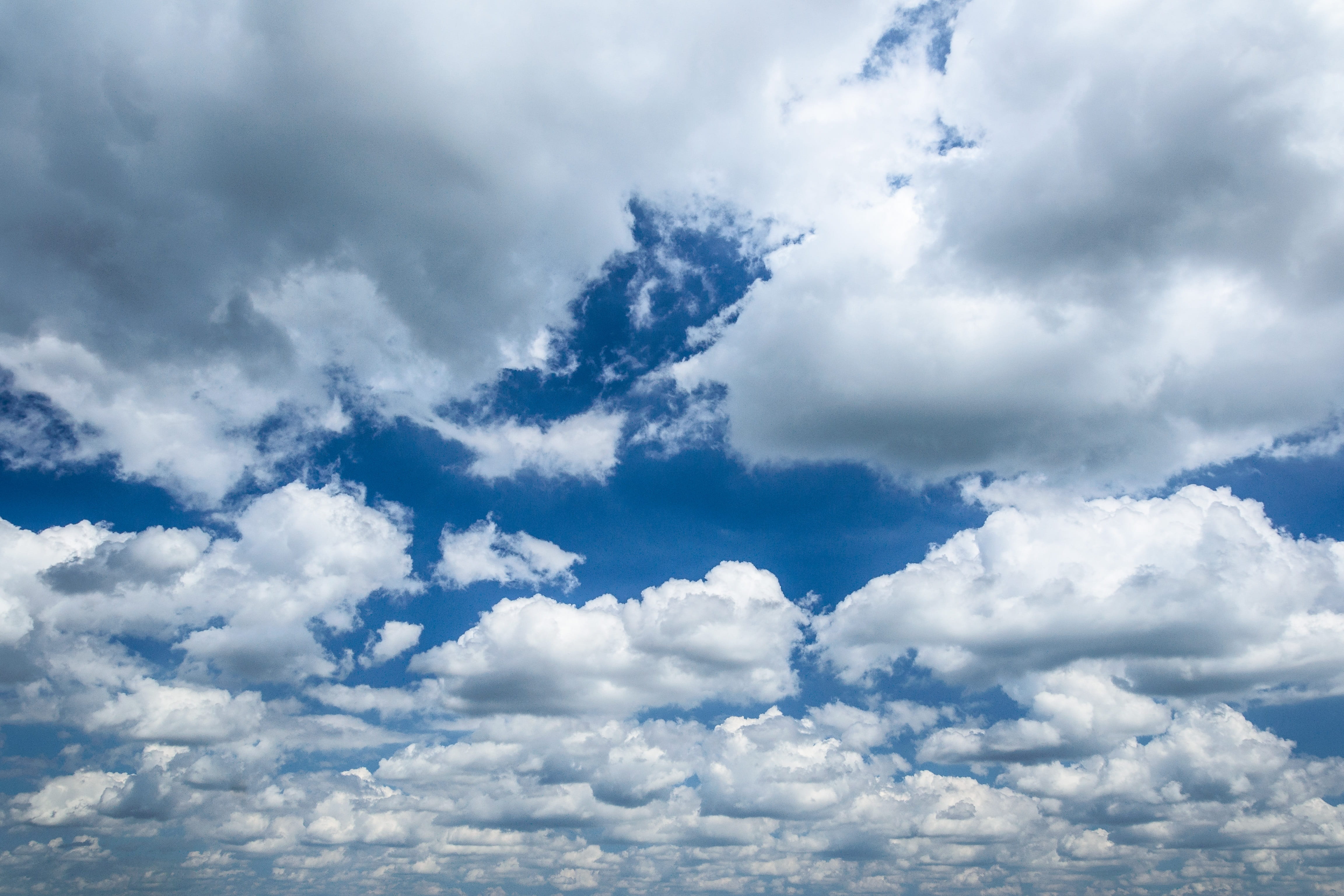 wind, sky, blue, nature, dom, cloudscape, photo, backgrounds, freedom, climate, 4K, daytime, day, outdoors, meteorology, clouds, overcast, summer, space, HD Wallpaper