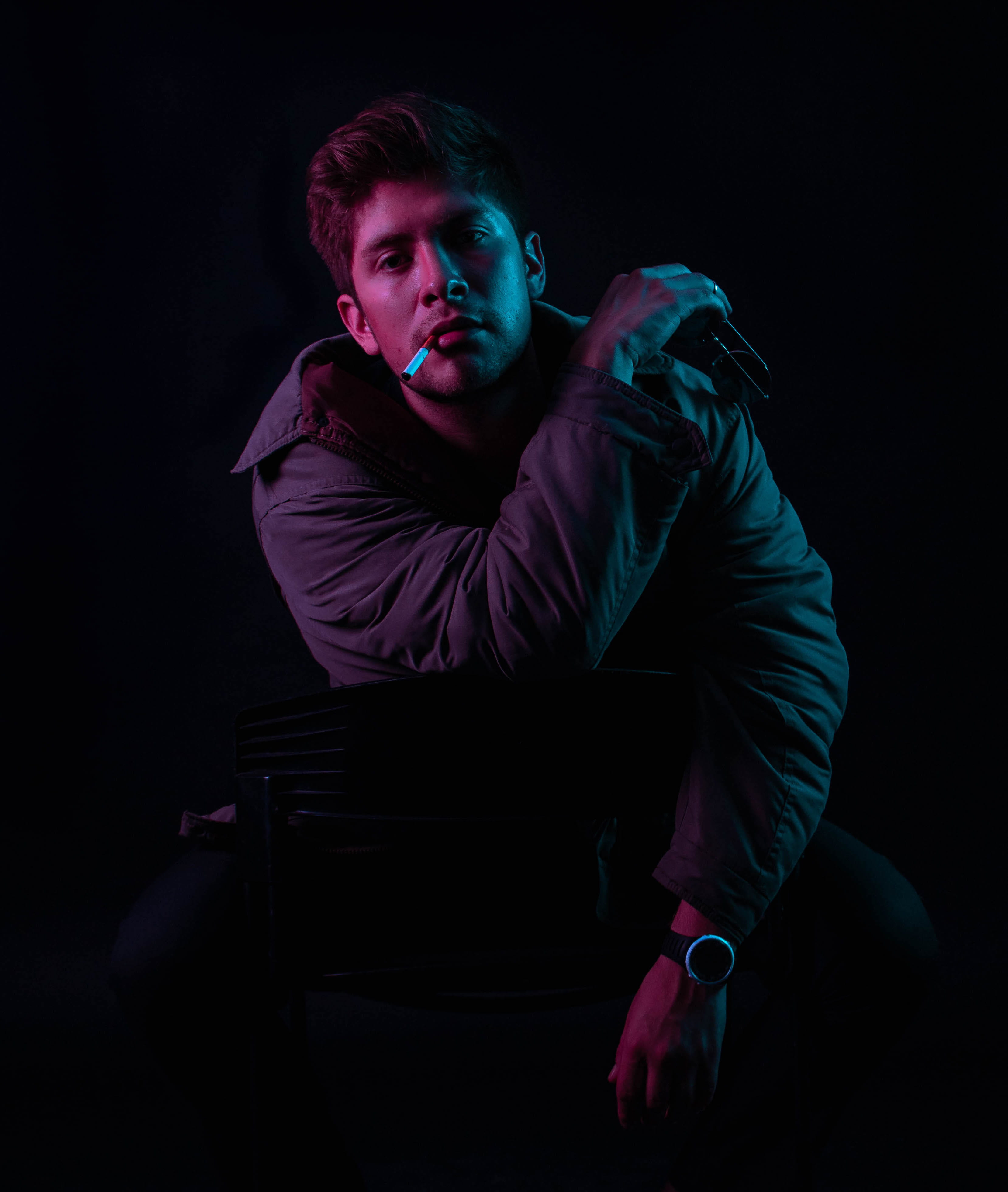 photo, led, young adult, indoors, sleeve, lighting, cut out, apparel, night life, finger, long sleeve, musical instrument, musician, photography, studio shot, Phone HD Wallpaper
