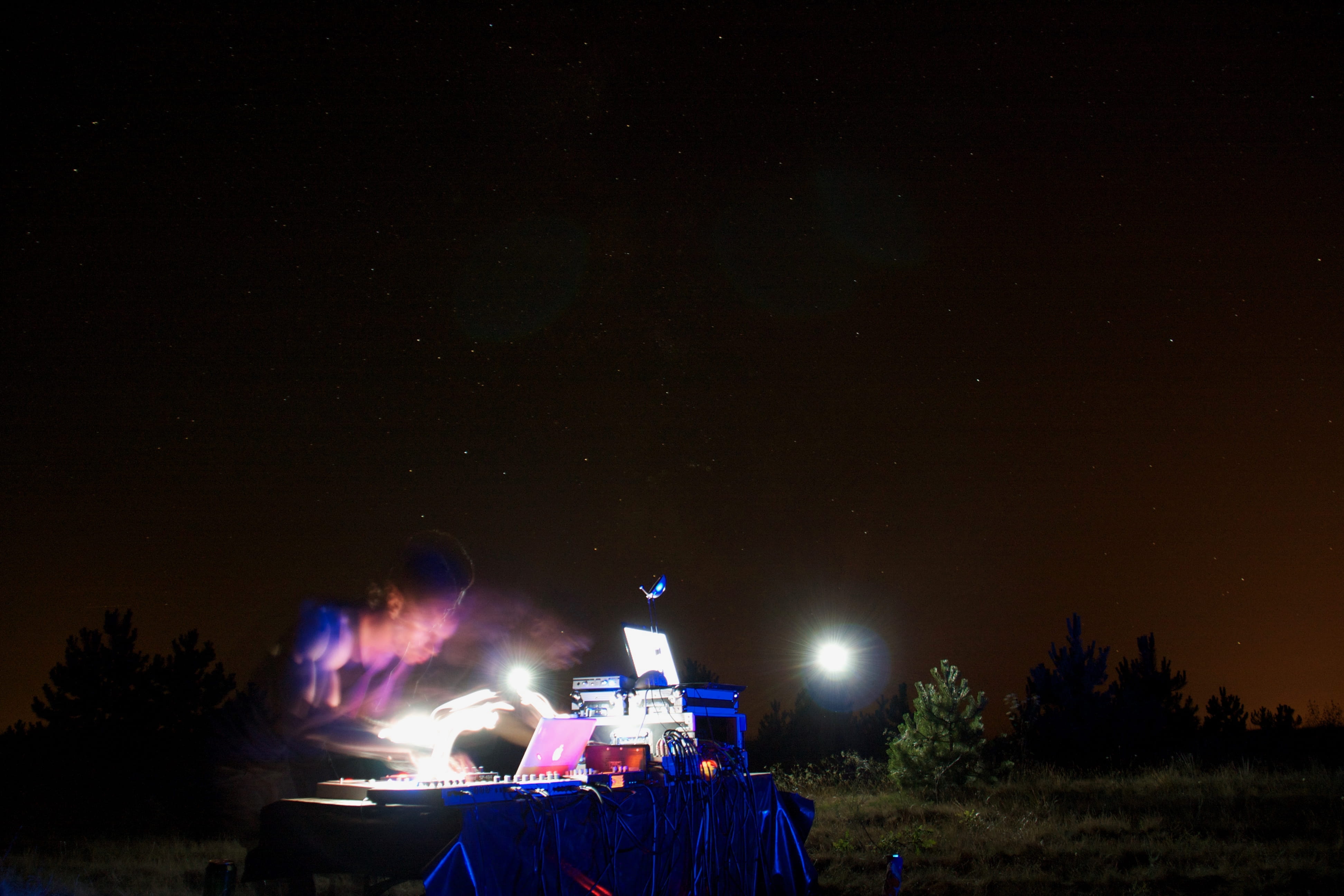 light beam, nightsky, illuminated, space, land, musician, plant, notebook, musical instrument, dj, using, star - space, lighting equipment, night, hajmáskér, HD Wallpaper