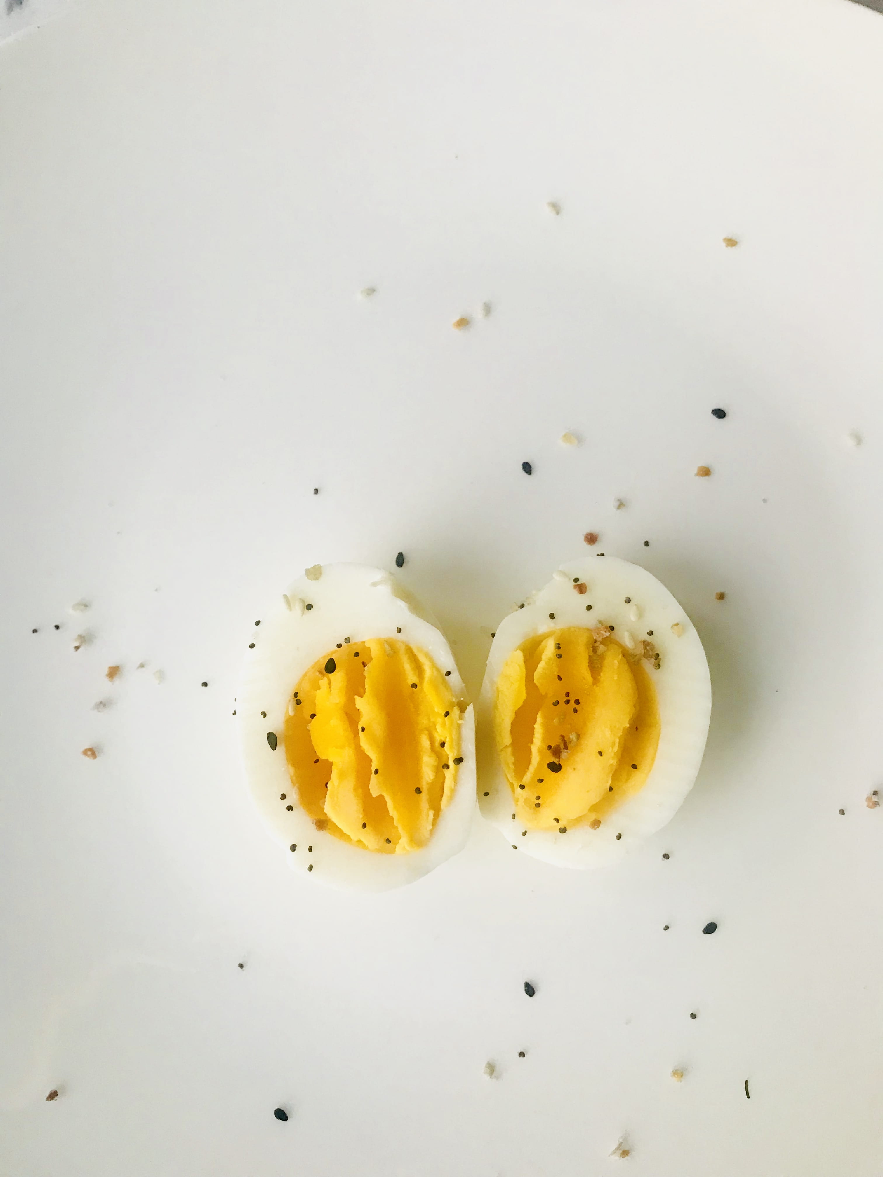 creamy, boiled, still life, studio shot, high angle view, indulgence, pepper, boiled egg, healthy, hot, soft, directly above, indoors, white, plate, delicious, Phone HD Wallpaper