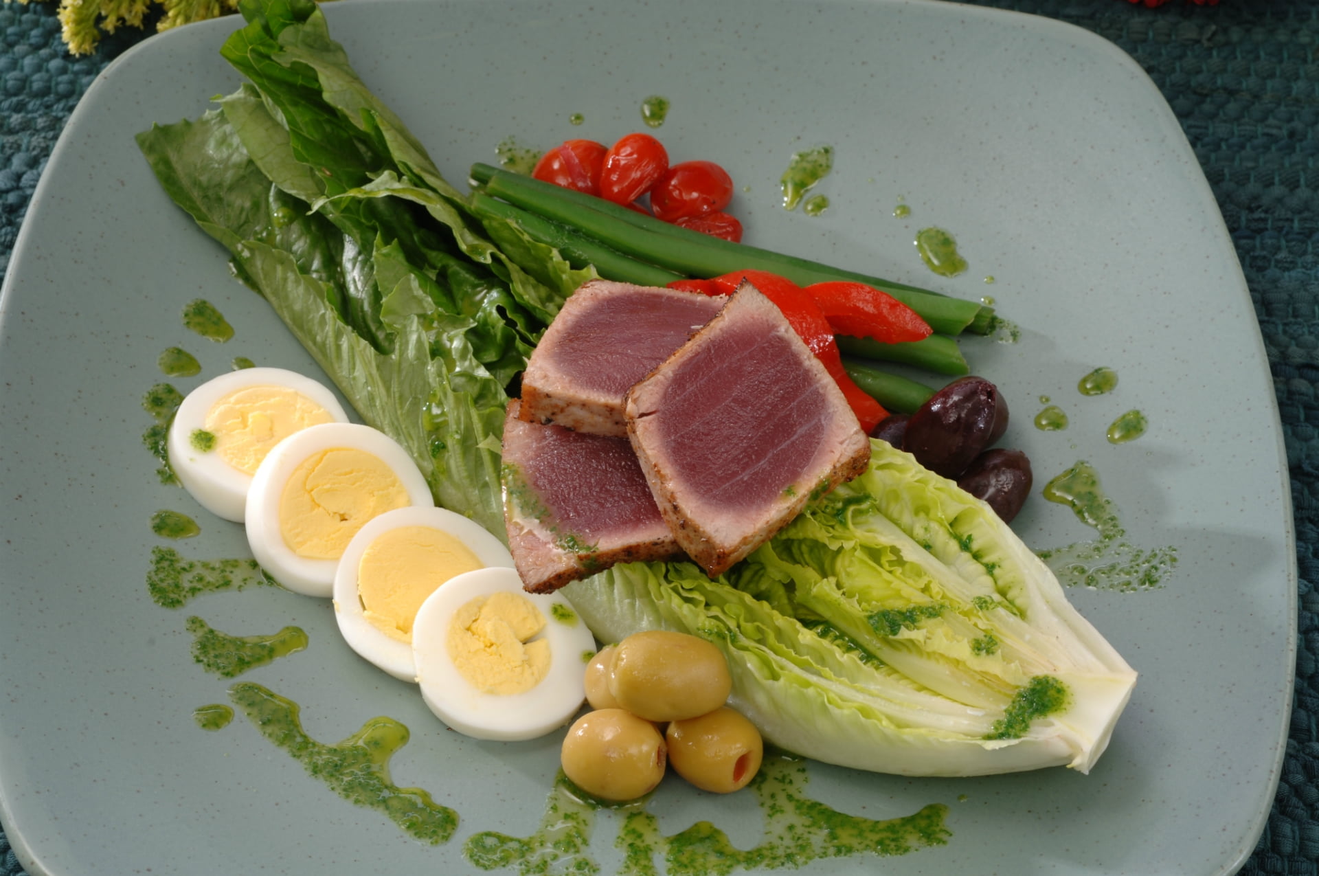egg, boiled, cucumber, freshness, appetizer, salad, meal, restaurant, fillet, pork, steak, wellbeing, still life, lemon, onion, food and drink, gourmet, HD Wallpaper