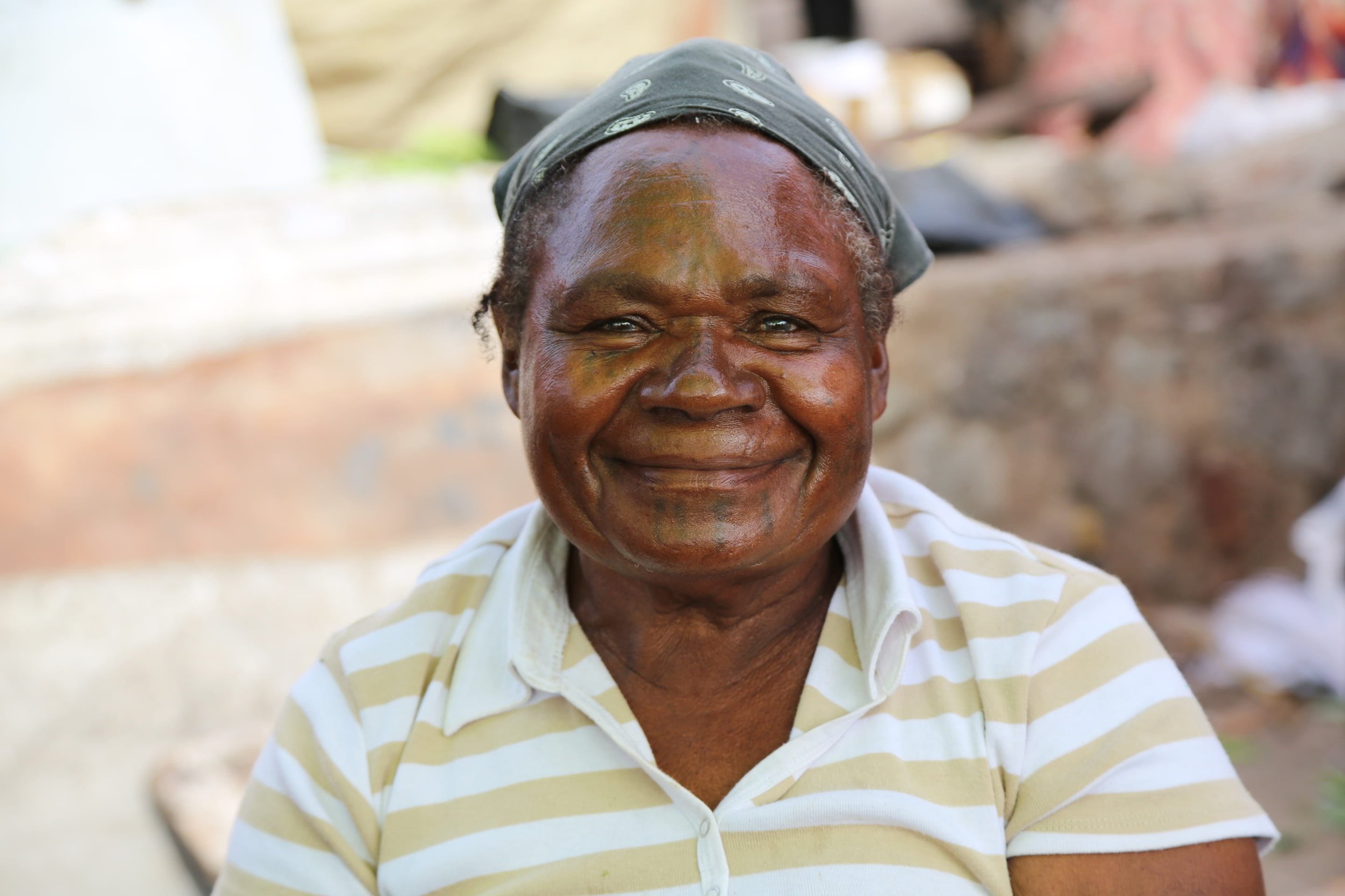 lifestyles, african Ethnicity, males, wrinkled, 2K, front view, adult, looking at camera, human face, senior Adult, people, poverty, portrait, papua new guinea, HD Wallpaper
