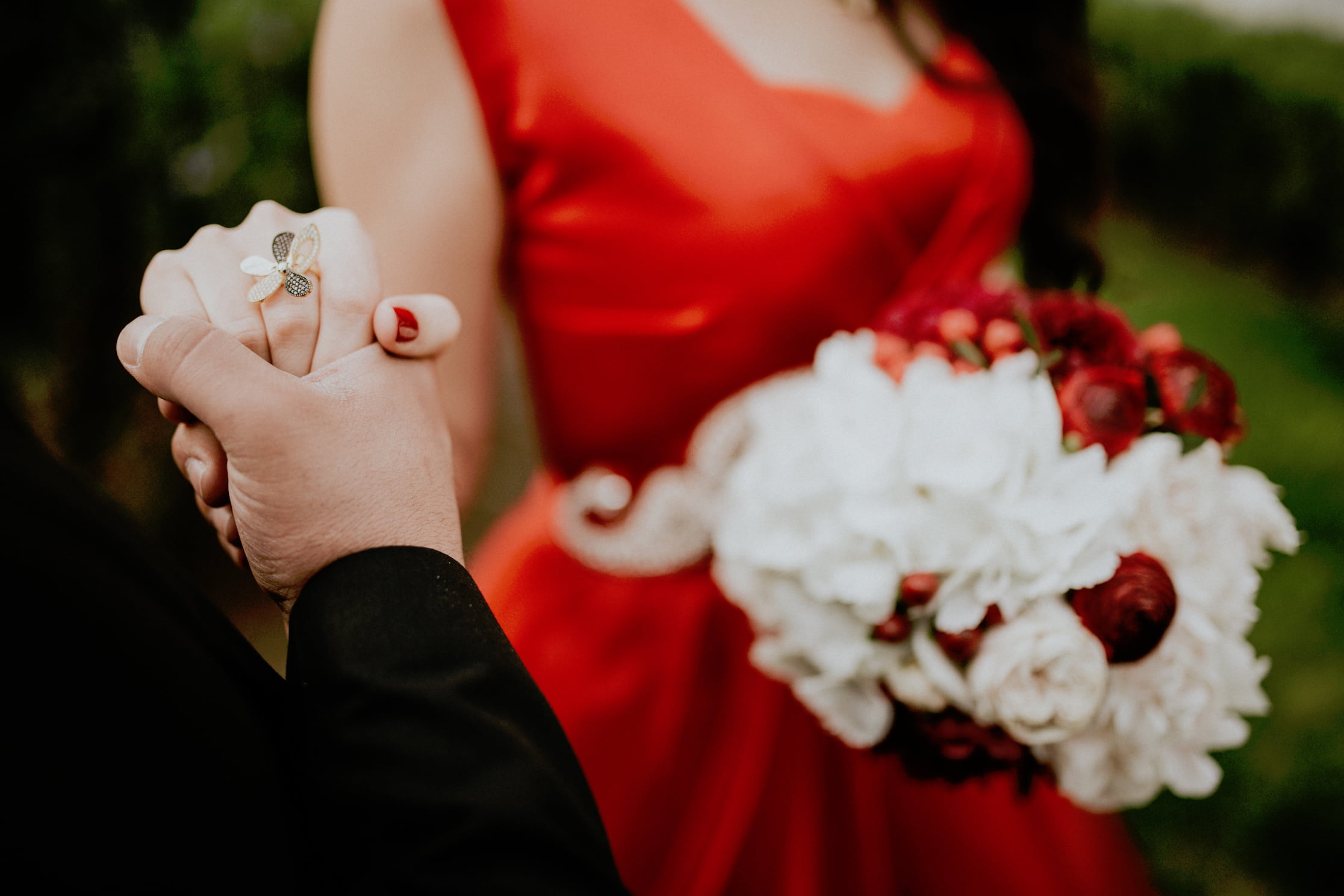 plant, celebration, one person, human body part, jewelry, flowering plant, married, red, wedding, focus, bouquet, ring, gift, hand, holding, man, nature, HD Wallpaper