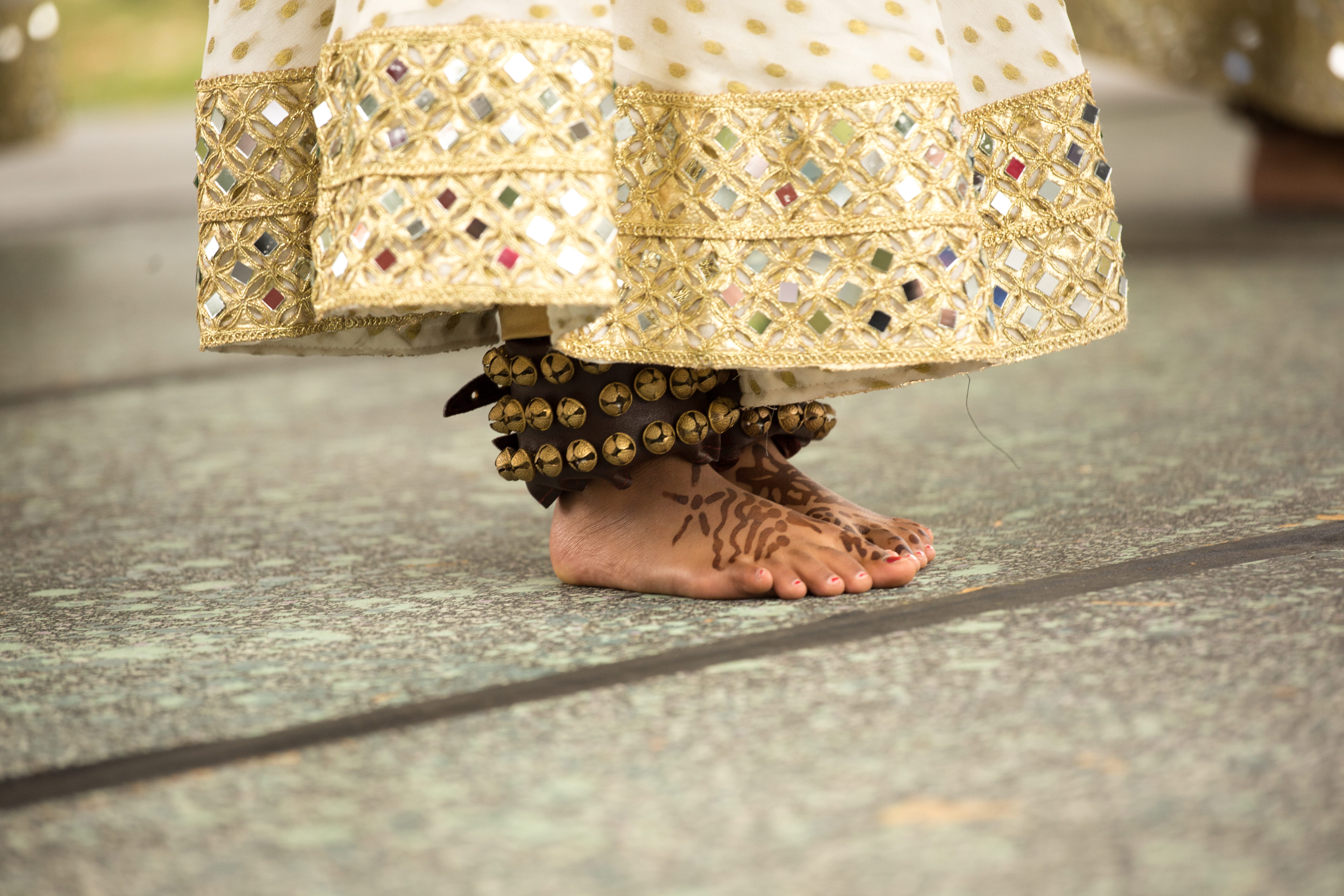 day, tattoo, dress, adult, bells, walking, real people, brown, bracelet, limb, feet, outdoors, human body part, shoe, henna, one person, body part, flooring, HD Wallpaper
