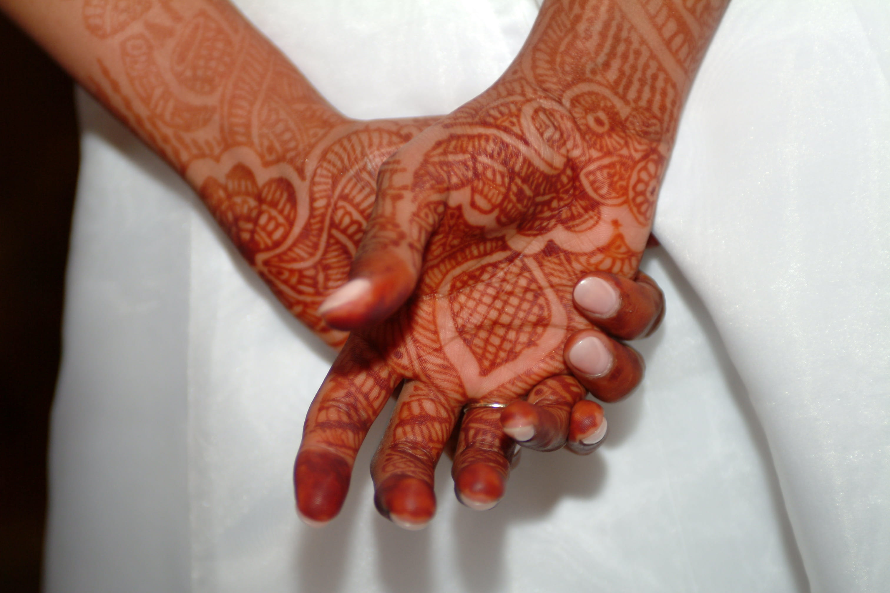 henna, indoors, people, event, photo, woman, nails, newlywed, pattern, beautiful woman, 2K, bride, tattoo, finger, women, body part, hand, adult, wedding, HD Wallpaper
