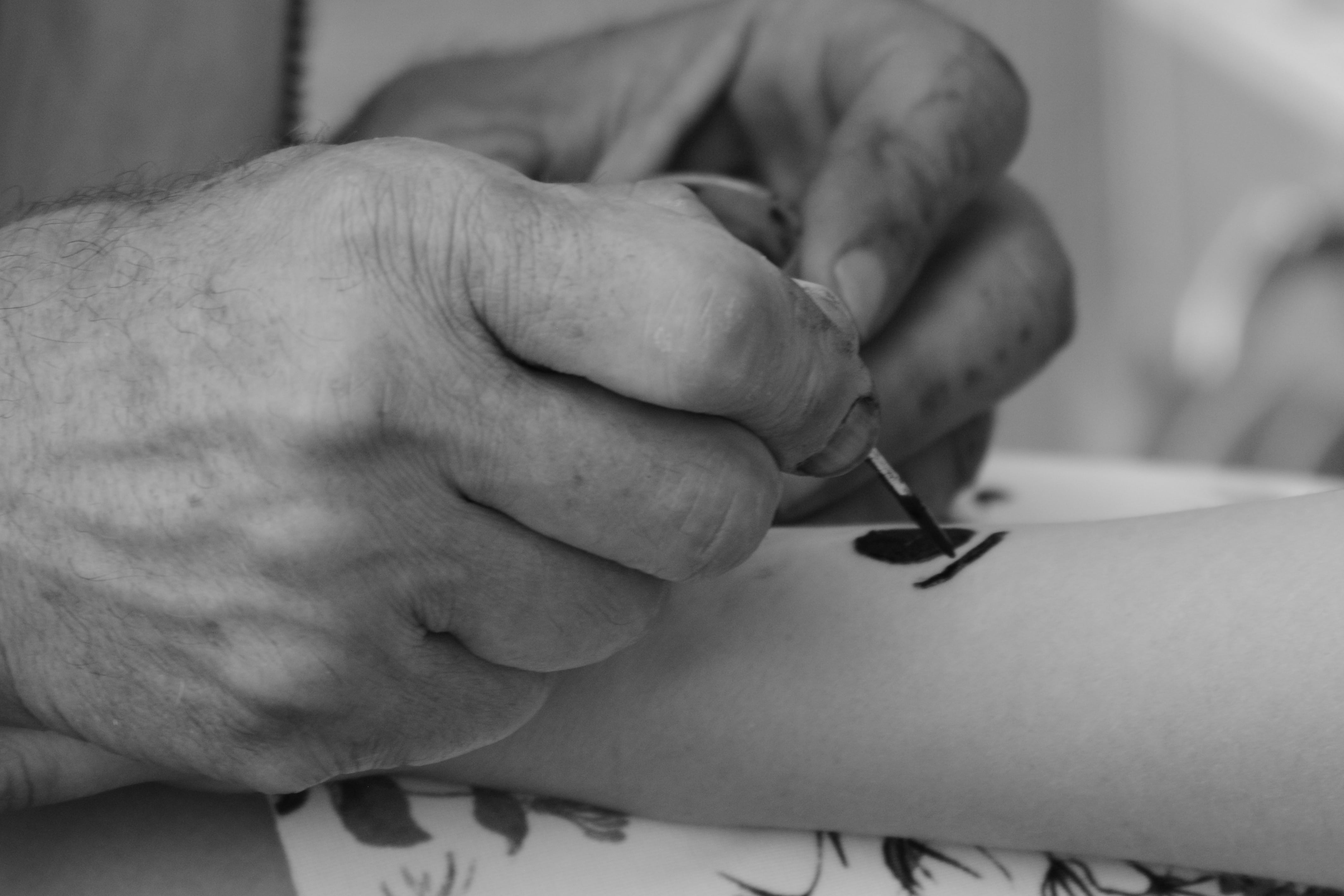 healthcare and medicine, 4K, tattoo, care, human hand, occupation, holding, indoors, adult, close-up, human limb, one person, senior adult, human body part, HD Wallpaper