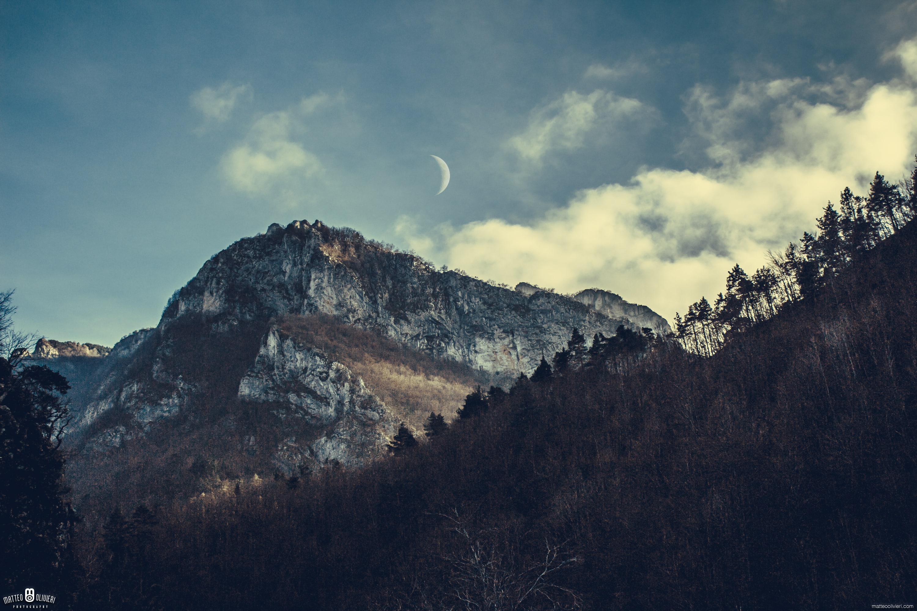 2K, Half moon, Mountains, HD Wallpaper