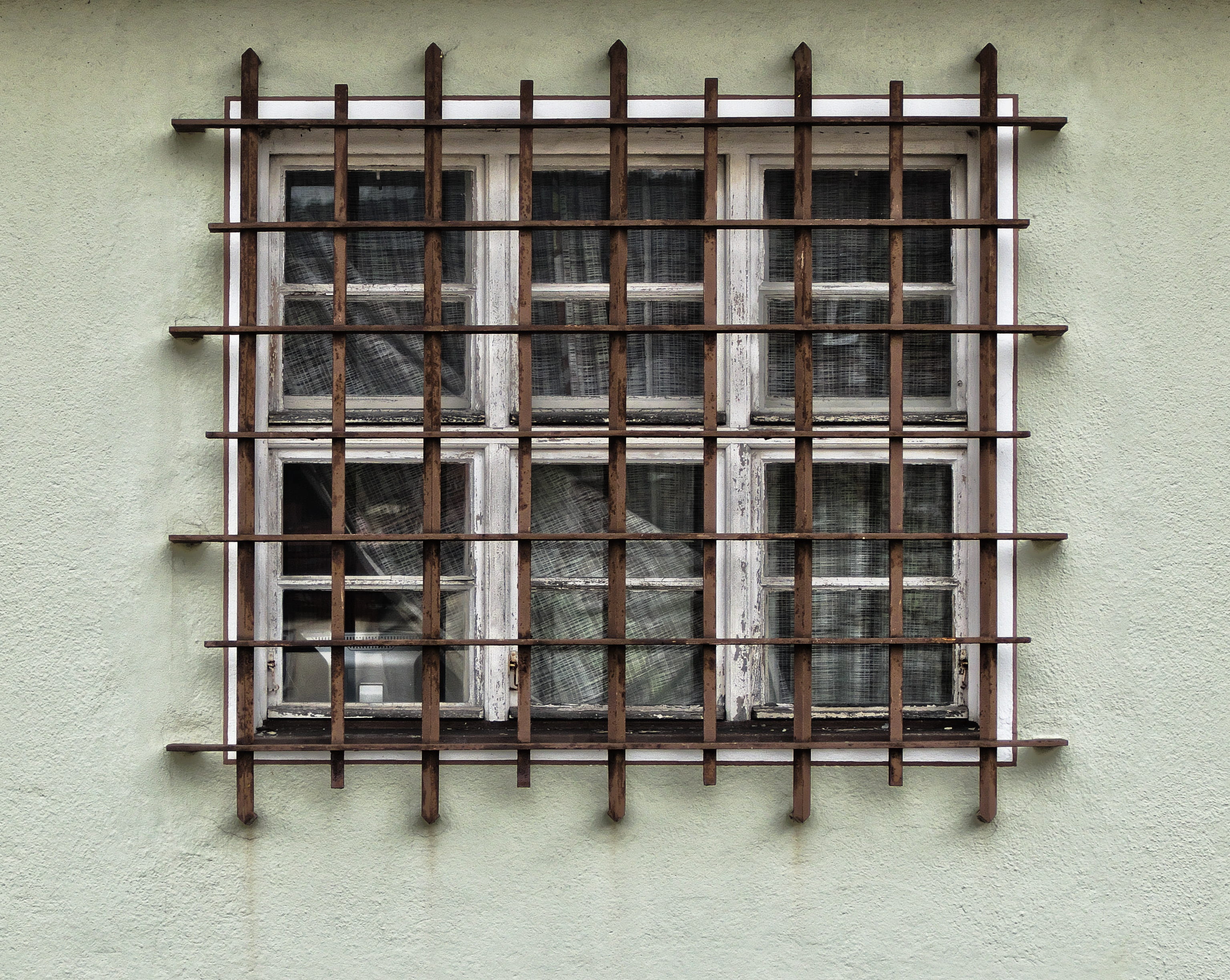 security bar, burglar alarm, day, old window, metal, large group of objects, facade, side by side, iron railings, 2K, cage, home, building exterior, wall - building feature, HD Wallpaper