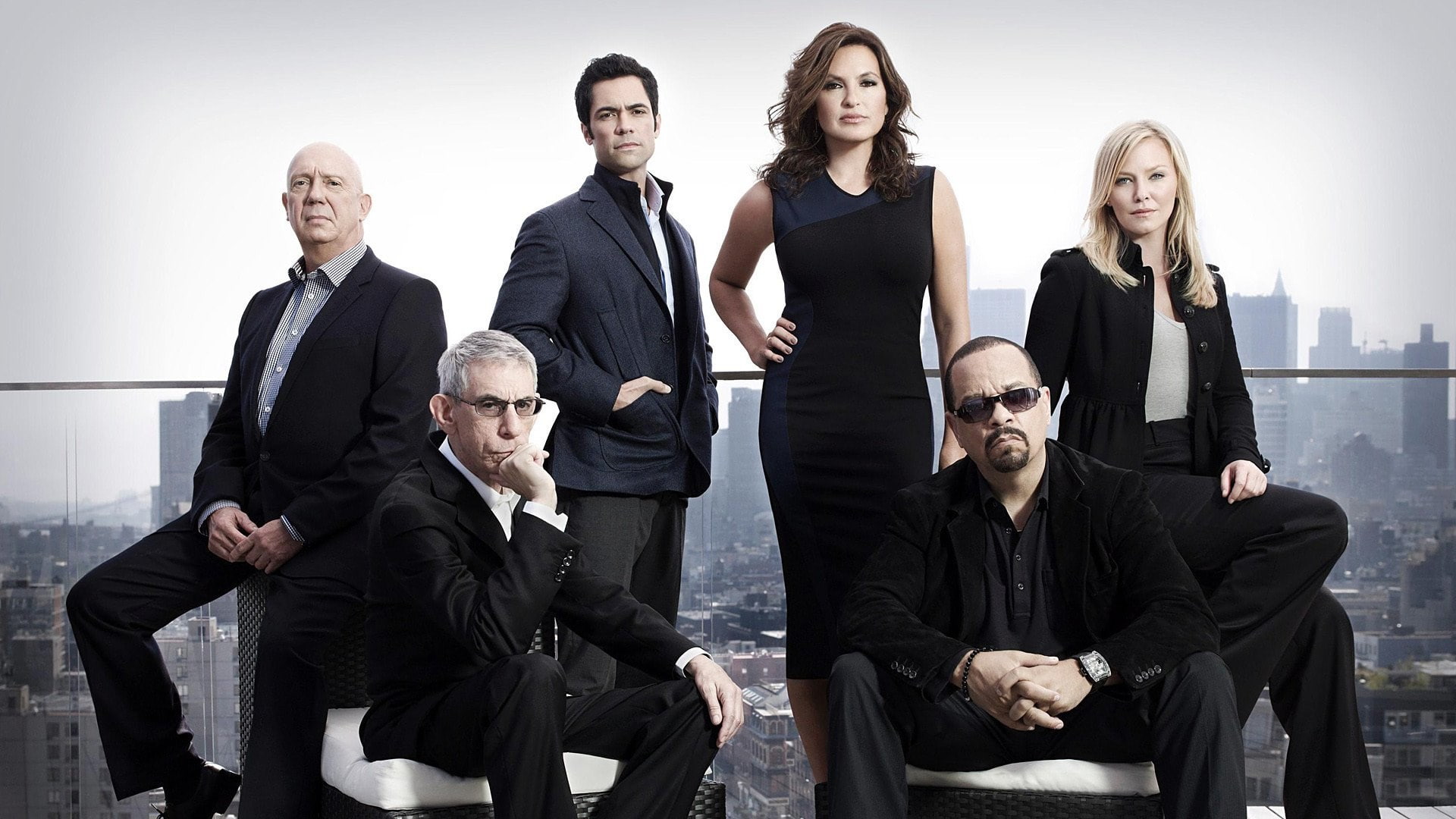 women, 1080P, adult, men, business, group of people, clothing, three quarter length, young adult, black color, males, law order special victims unit, serious, HD Wallpaper