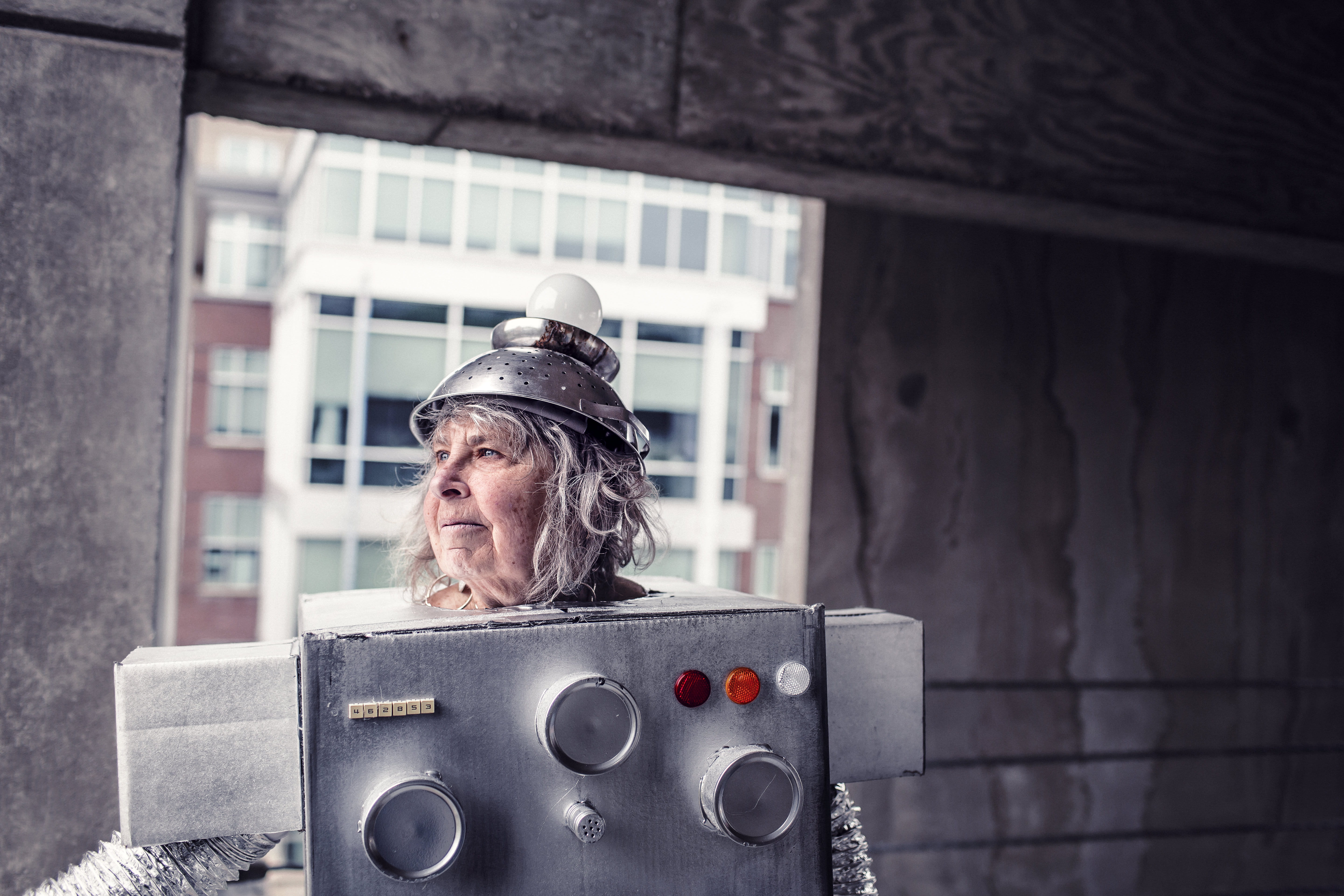 fun, lazy, grandma, women, senior Adult, daytime, hat, caucasian Ethnicity, older, old-fashioned, indoors, robot, whimsical, lady, males, people, old, men, HD Wallpaper