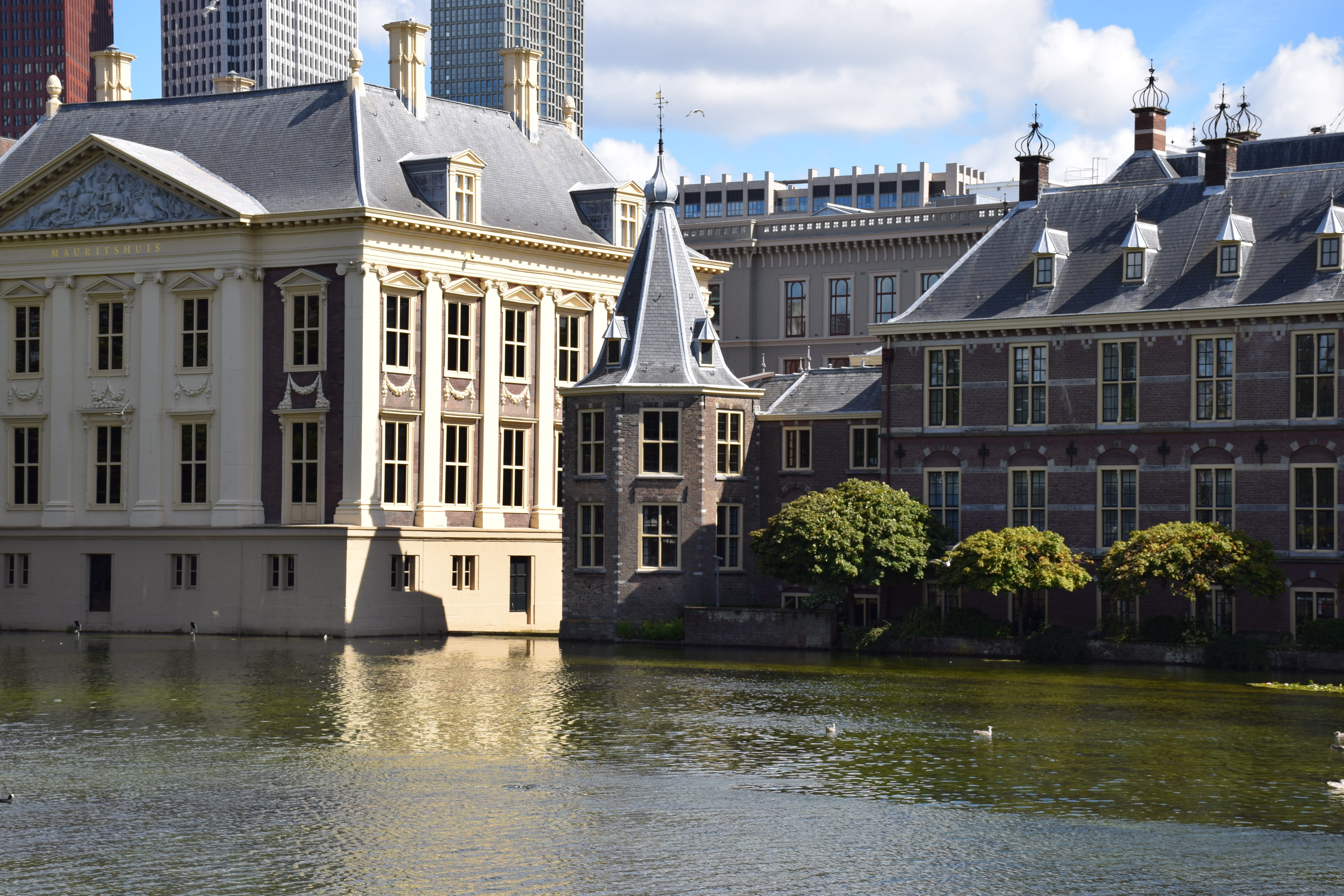 river, building exterior, nature, day, travel, historical, residence, architecture, monument, politics, city, courtyard, reflection, water, prime minister, HD Wallpaper