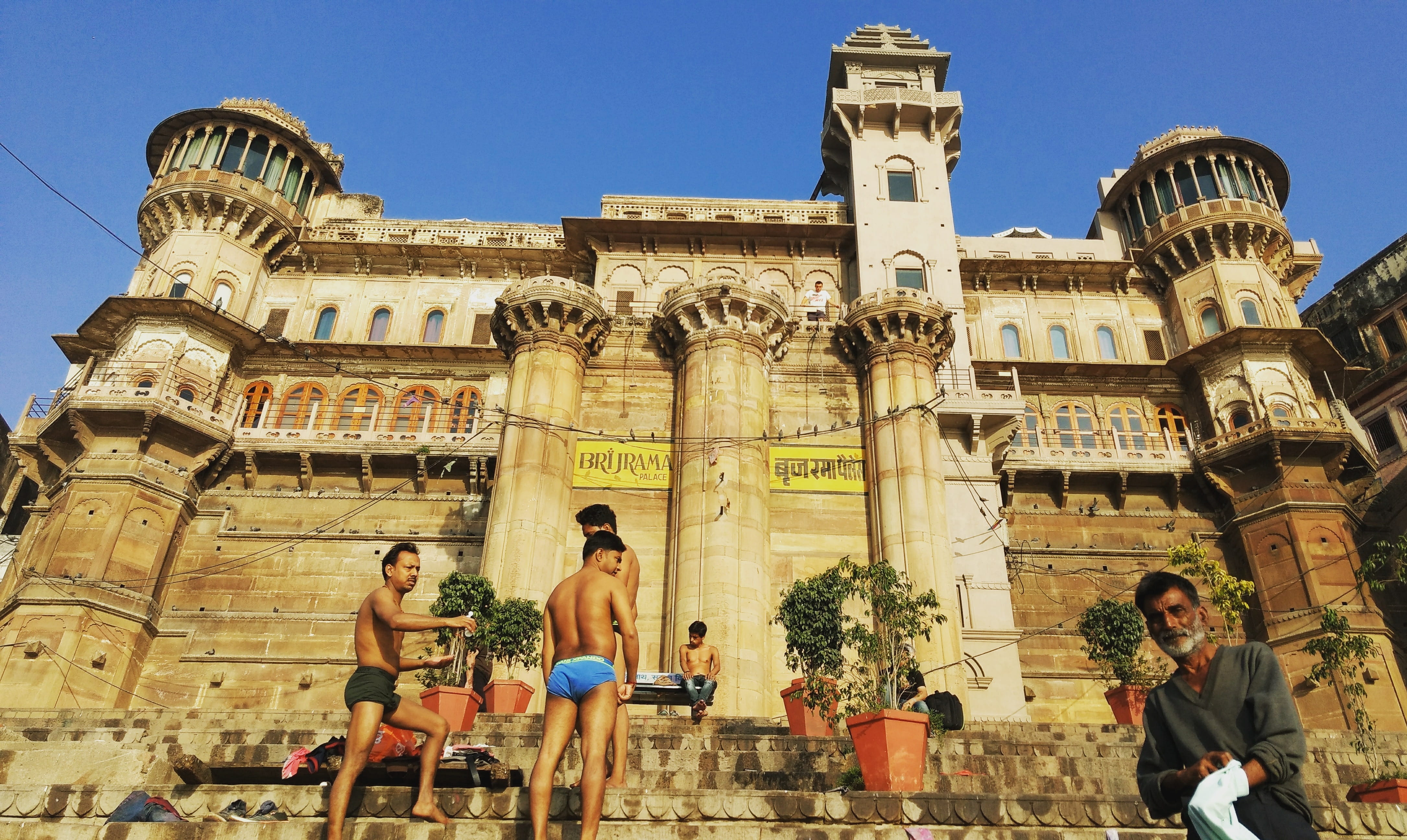 sun, tourism, holy, day, lifestyles, men, building, built structure, ancient, hinduism, architecture, real people, varanasi, spirituality, ghats, nature, HD Wallpaper