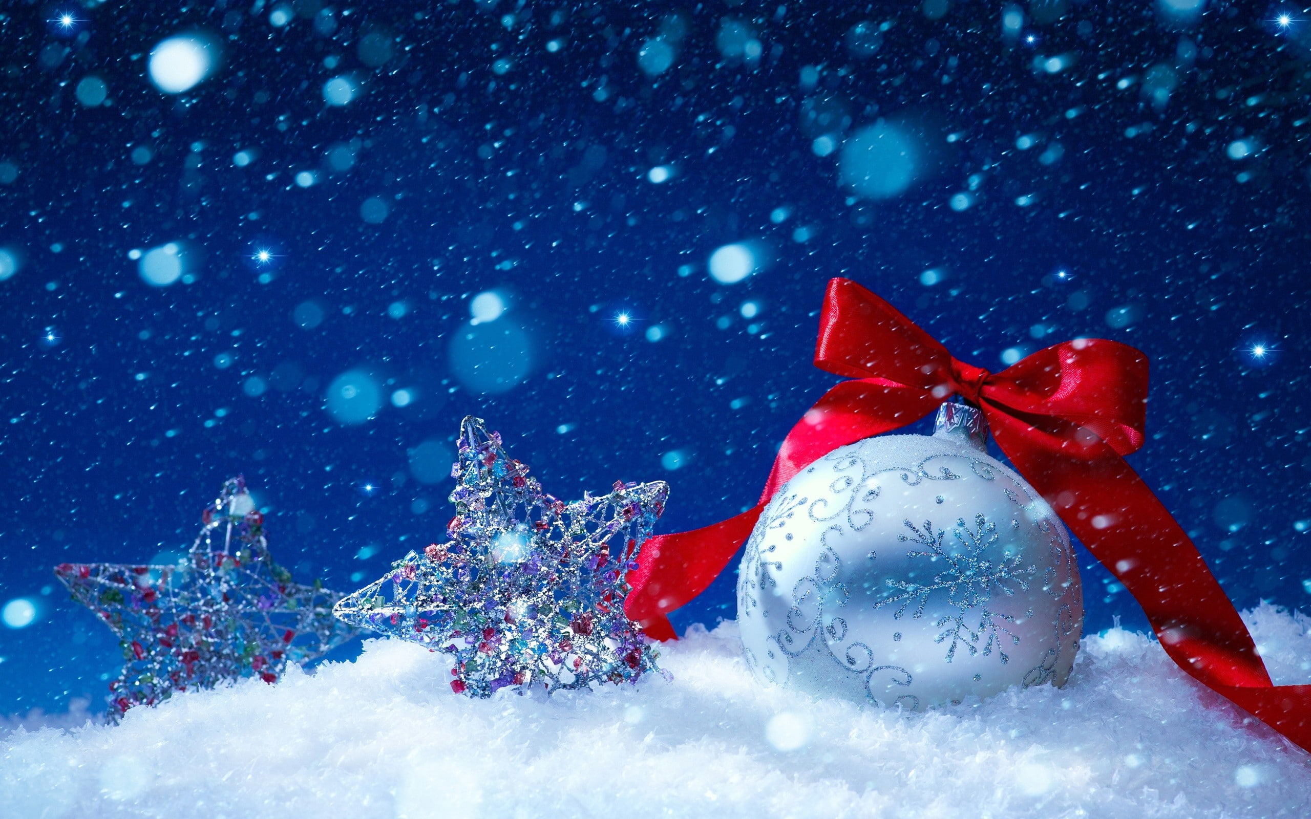 christmas ornament, cold temperature, snow, celebration, nature, Christmas, santa hat, christmas tree, tree, no people, holiday, gift, christmas decoration, HD Wallpaper