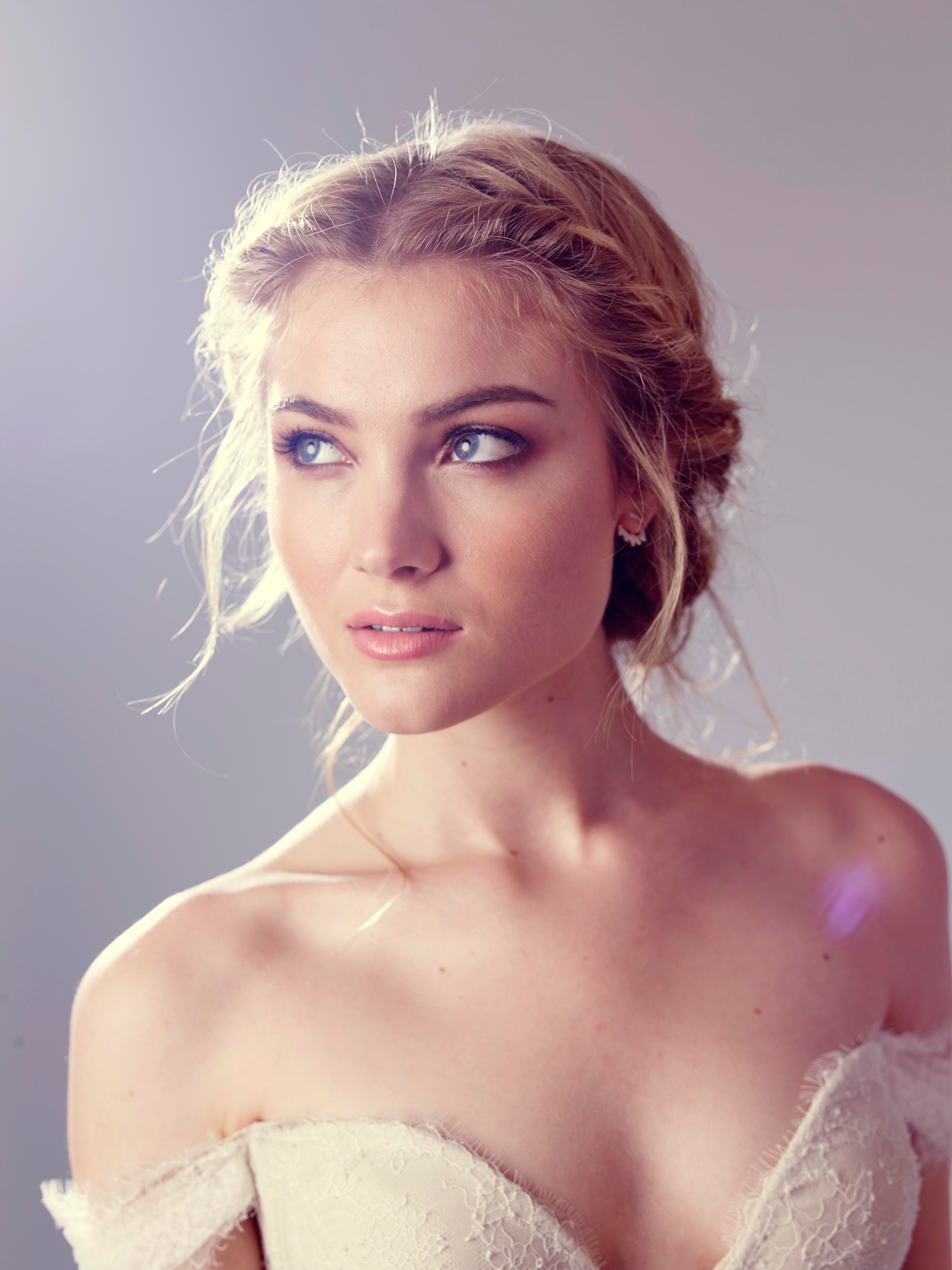 women, Skyler Samuels, portrait, 4K, looking away, blue eyes, white bra, actress, blonde, Phone HD Wallpaper
