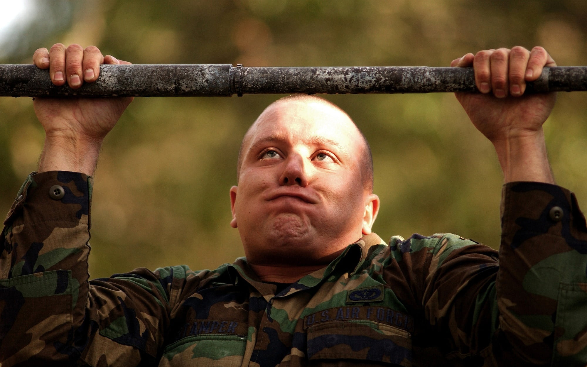 training, 1080P, uniform, obstacle, person, human arm, man, chin up, armed forces, military training, strength, pullup, one person, headshot, challenge, HD Wallpaper