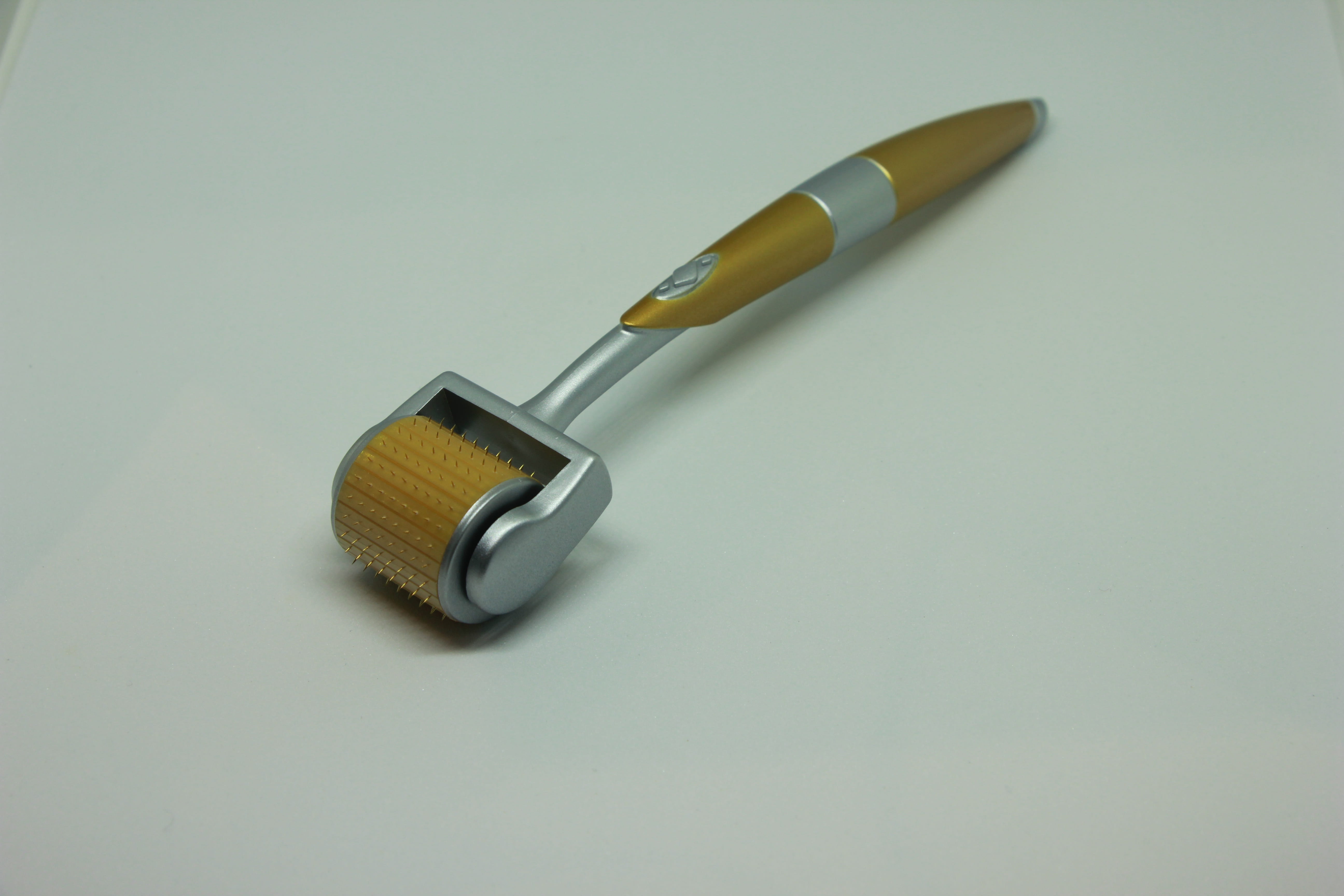 gold colored, 5K, indoors, beauty product, single object, no people, wood - material, copy space, treatment, alloy, close-up, metal, fashion, acne, two objects, HD Wallpaper