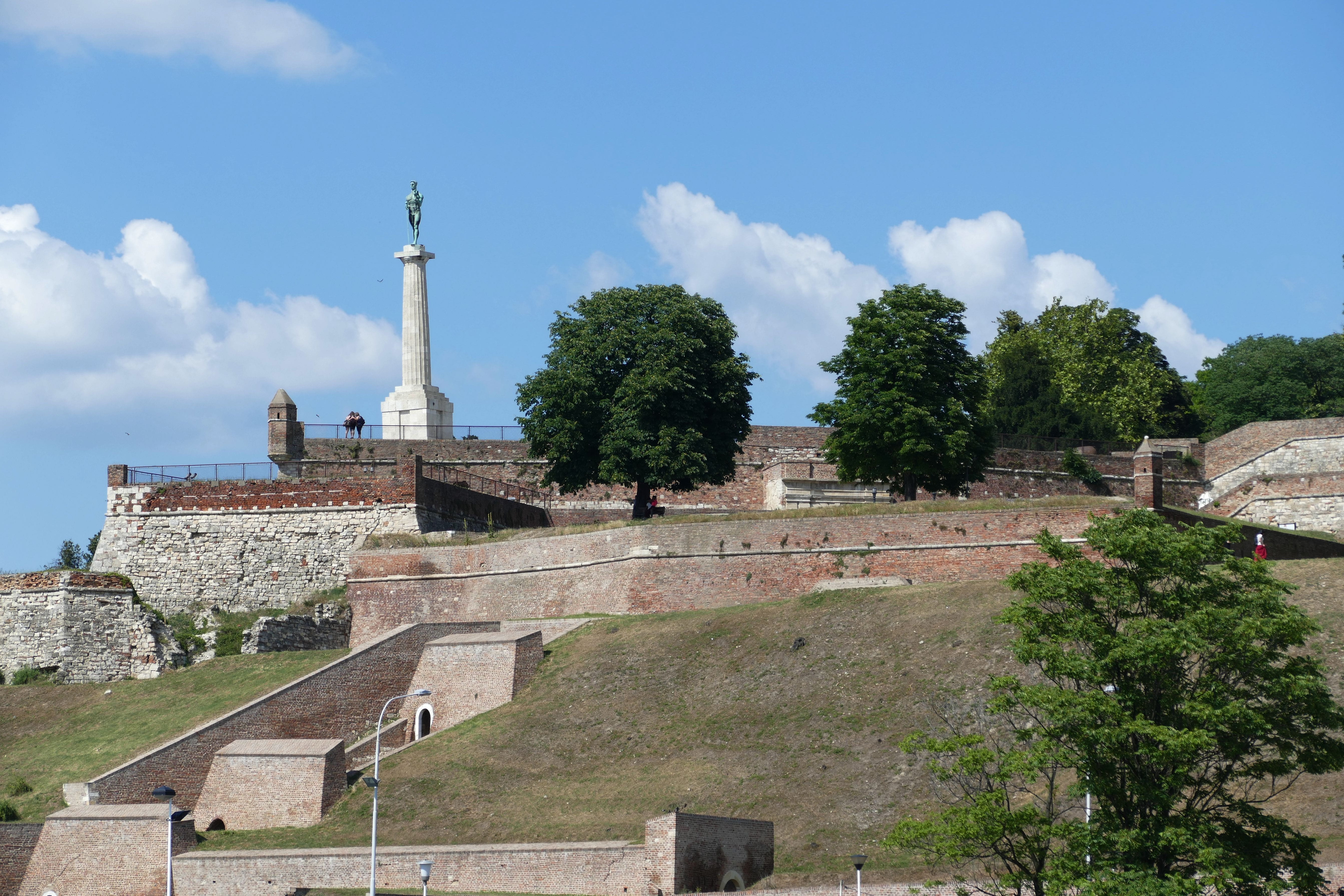 ancient, 5K, sky, old town, fortress, pillar, river cruise, travel, city, balkan, save, history, capital, built structure, monument, castle, tourism, danube, HD Wallpaper