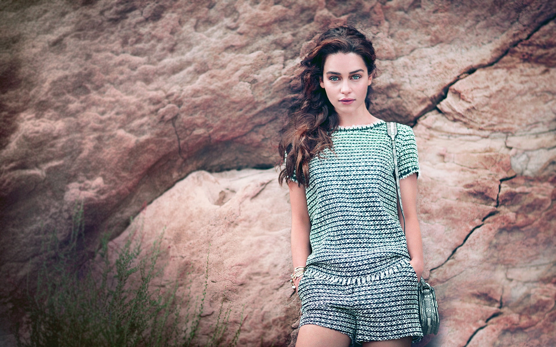 1080P, actress, clarke, celebrity, celebs, emilia, hollywood, beautiful, HD Wallpaper