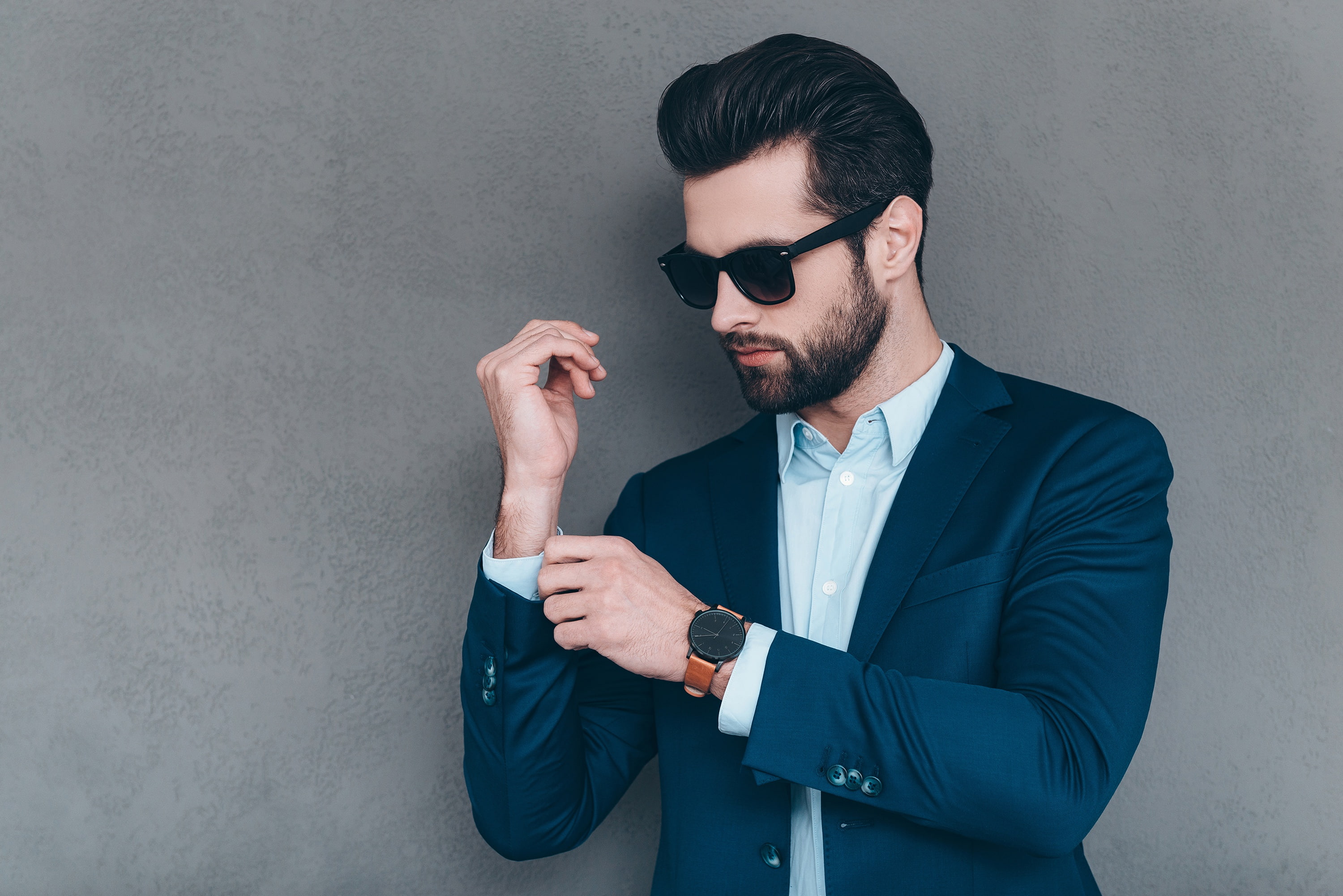 style, costume, 2K, guy, male, wall, background, watch, glasses, beard, shirt, hairstyle, jacket, HD Wallpaper