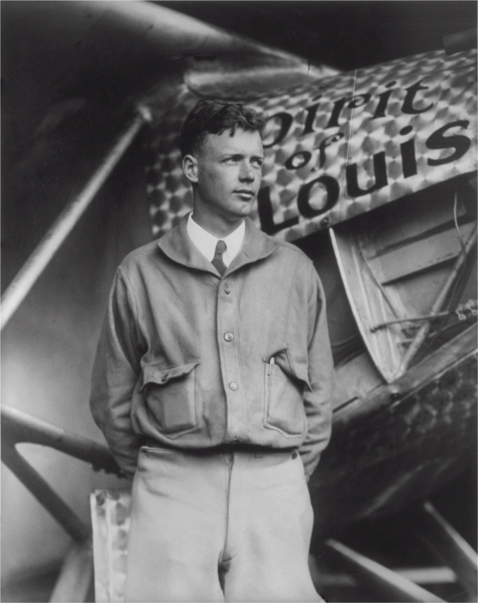 social activist, young adult, waist up, first solo, slim, explorer, standing, spirit of st louis, american aviator, casual clothing, world famous, inventor, Phone HD Wallpaper