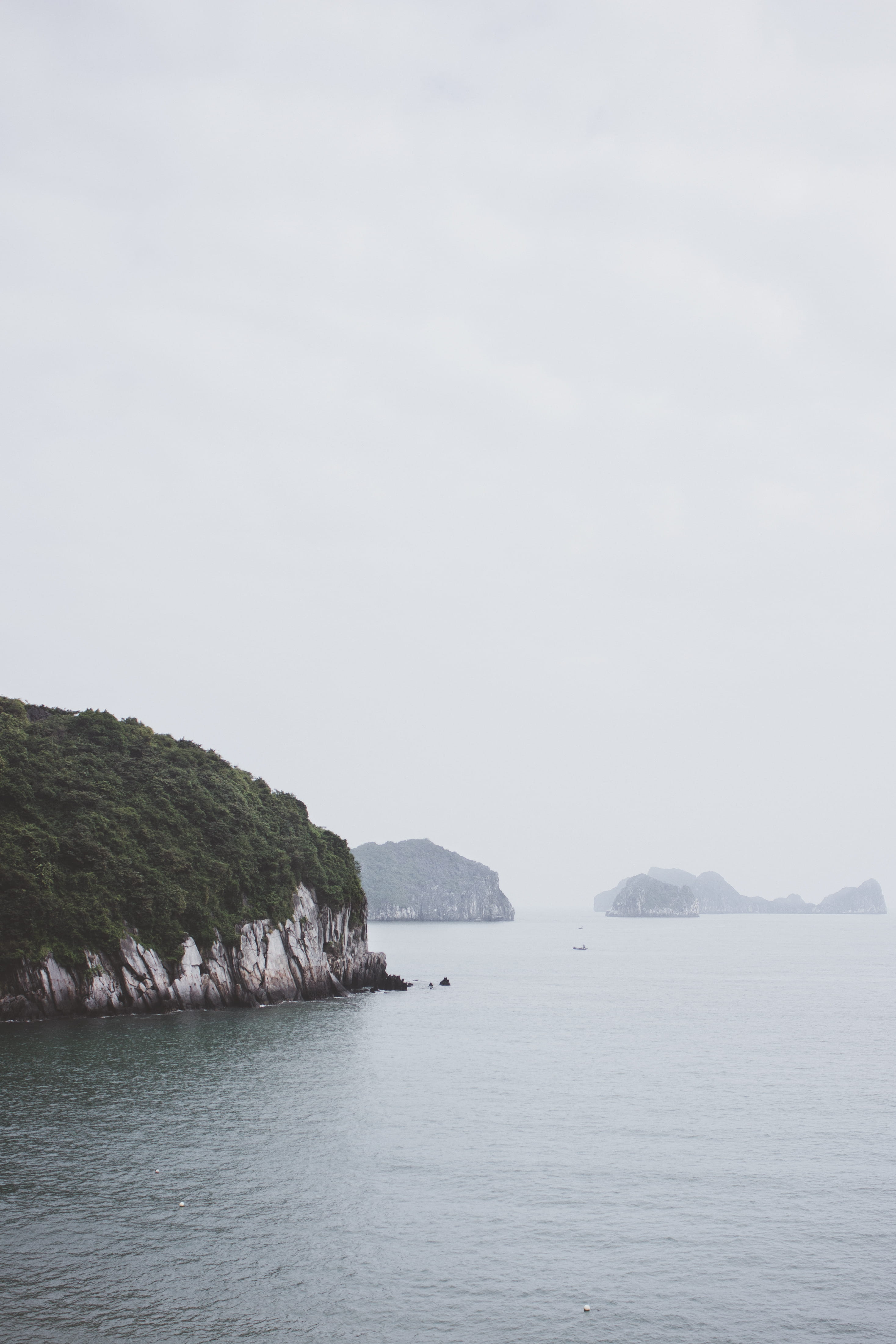 waterfront, scenics - nature, vietnam, clear sky, mountain, nature, outdoors, no people, idyllic, non-urban scene, tranquil scene, sea, land, sky, day, Phone HD Wallpaper