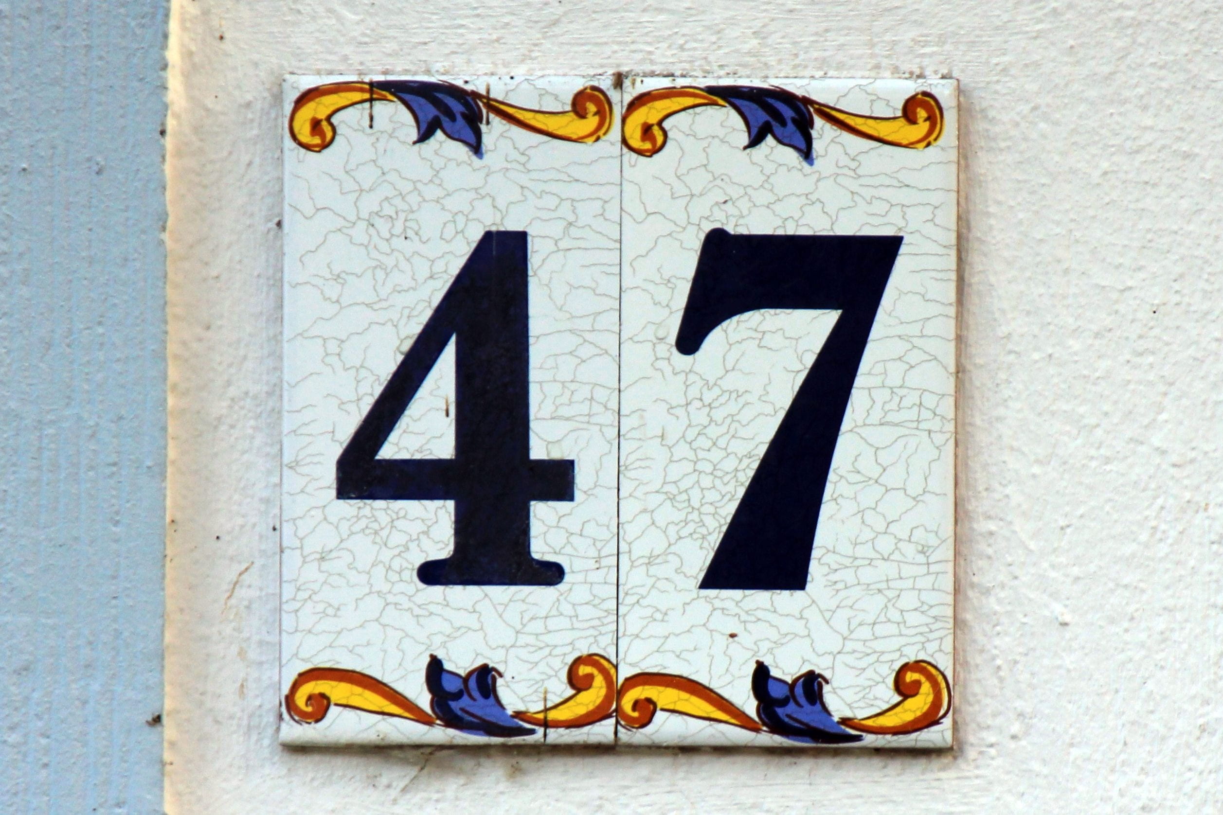 number, house number, forty seven, sign, 1080P, text, western script, multi colored, building exterior, wall - building feature, art and craft, representation, HD Wallpaper