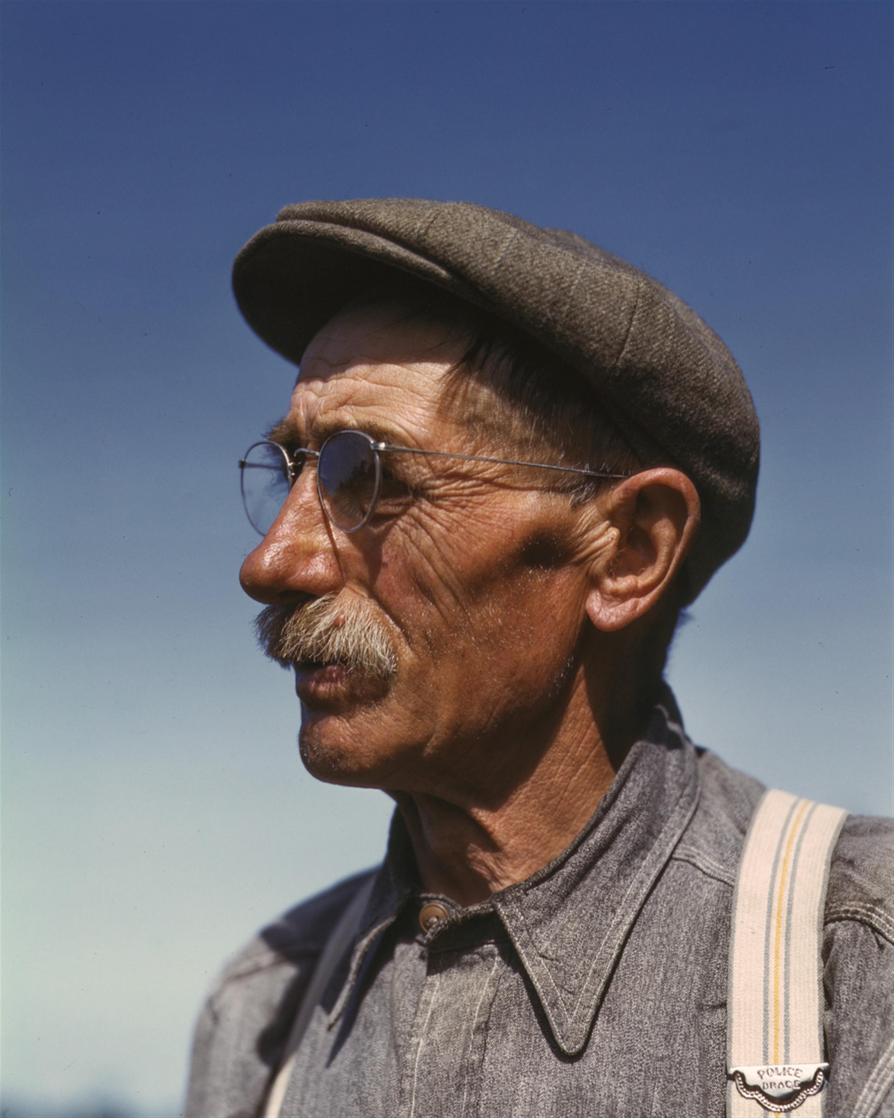 real people, smiling, portrait, farming, one Person, caucasian, clear sky, collared, looking, sunlight, working, glasses, top, senior Adult, lifestyles, Phone HD Wallpaper