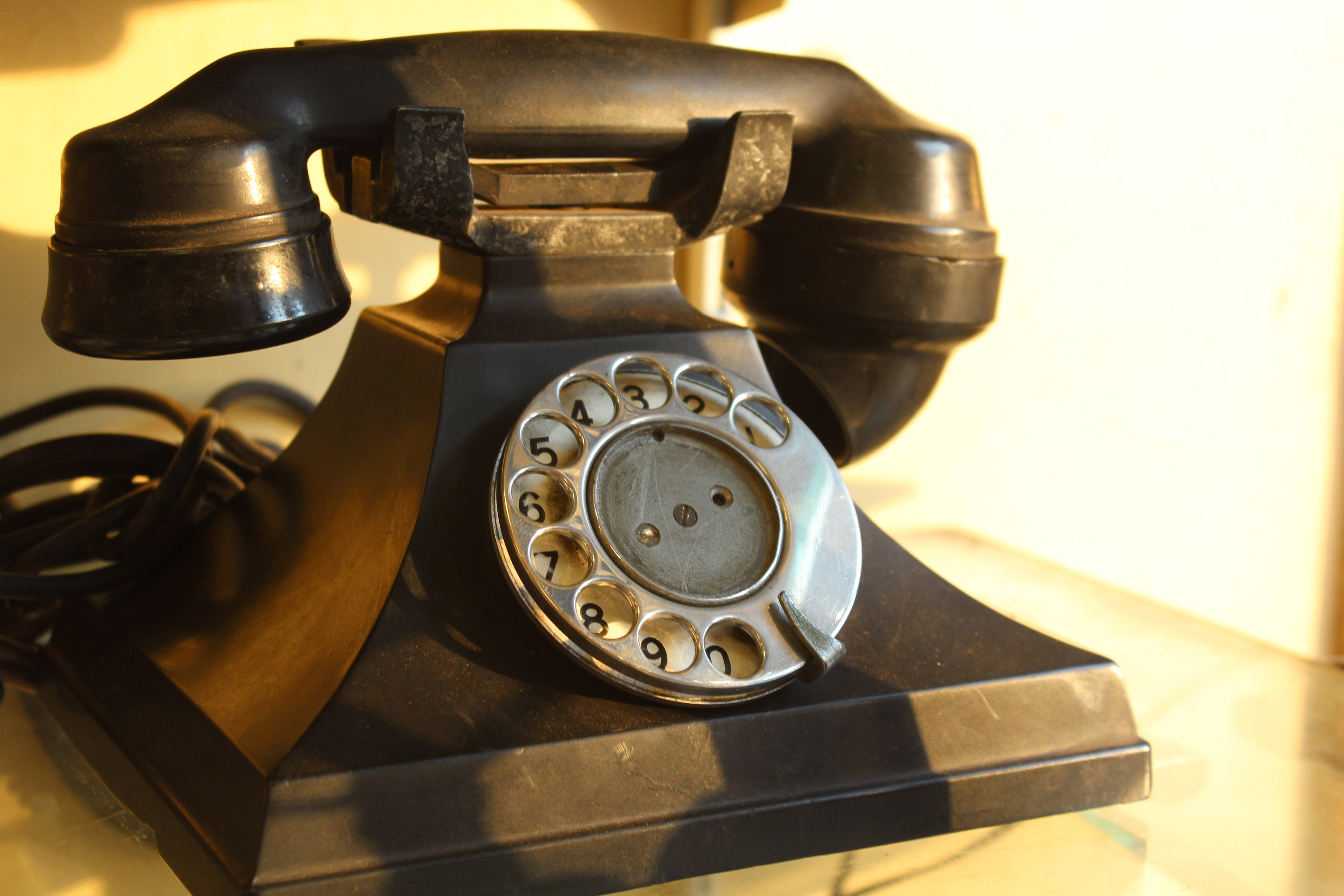metal, dial, rotary, retro Styled, close-up, old-fashioned, phone, single object, history, connection, the past, nostalgia, telephone Receiver, obsolete, HD Wallpaper