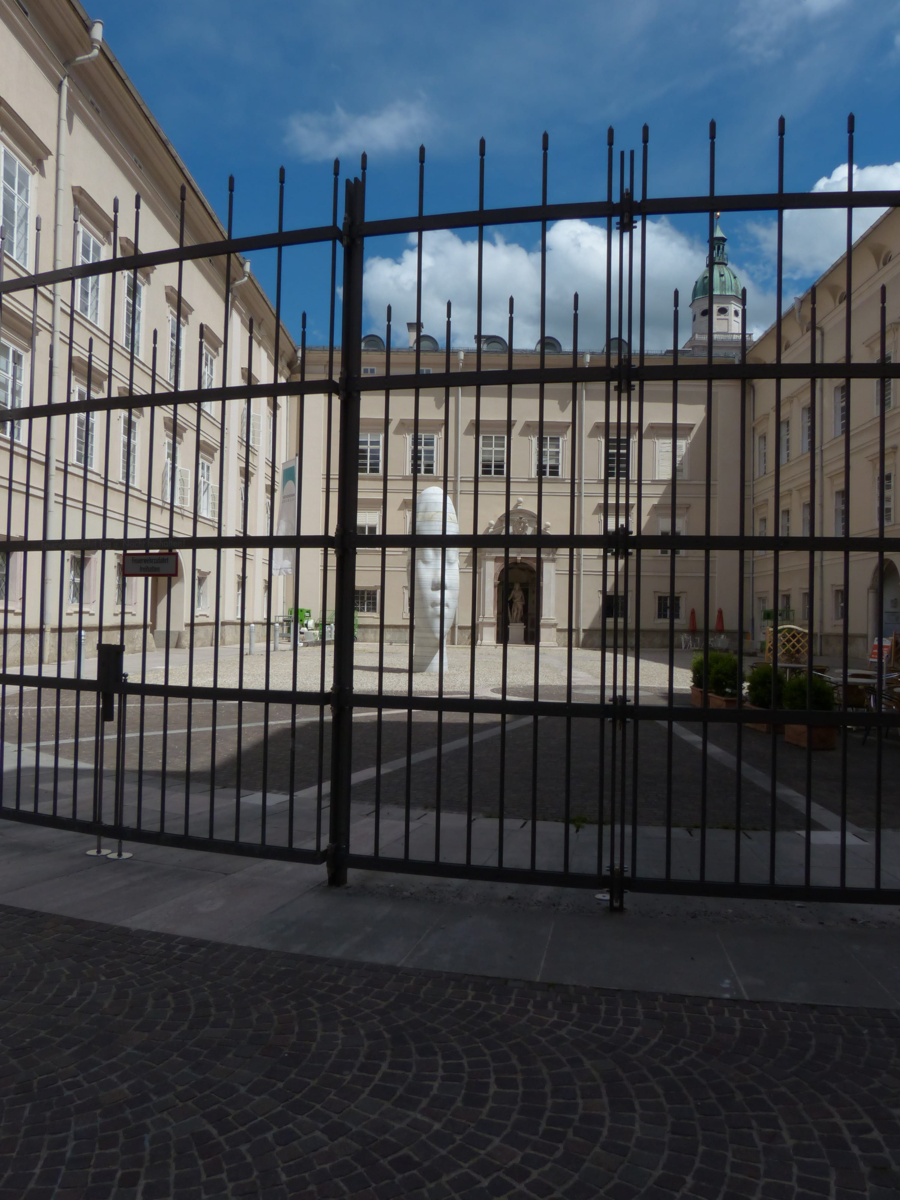metal, 4K, art project, building exterior, building, safety, justice - concept, outdoors, street, sky, politics, artists, prison, day, gate, university of salzburg, Phone HD Wallpaper