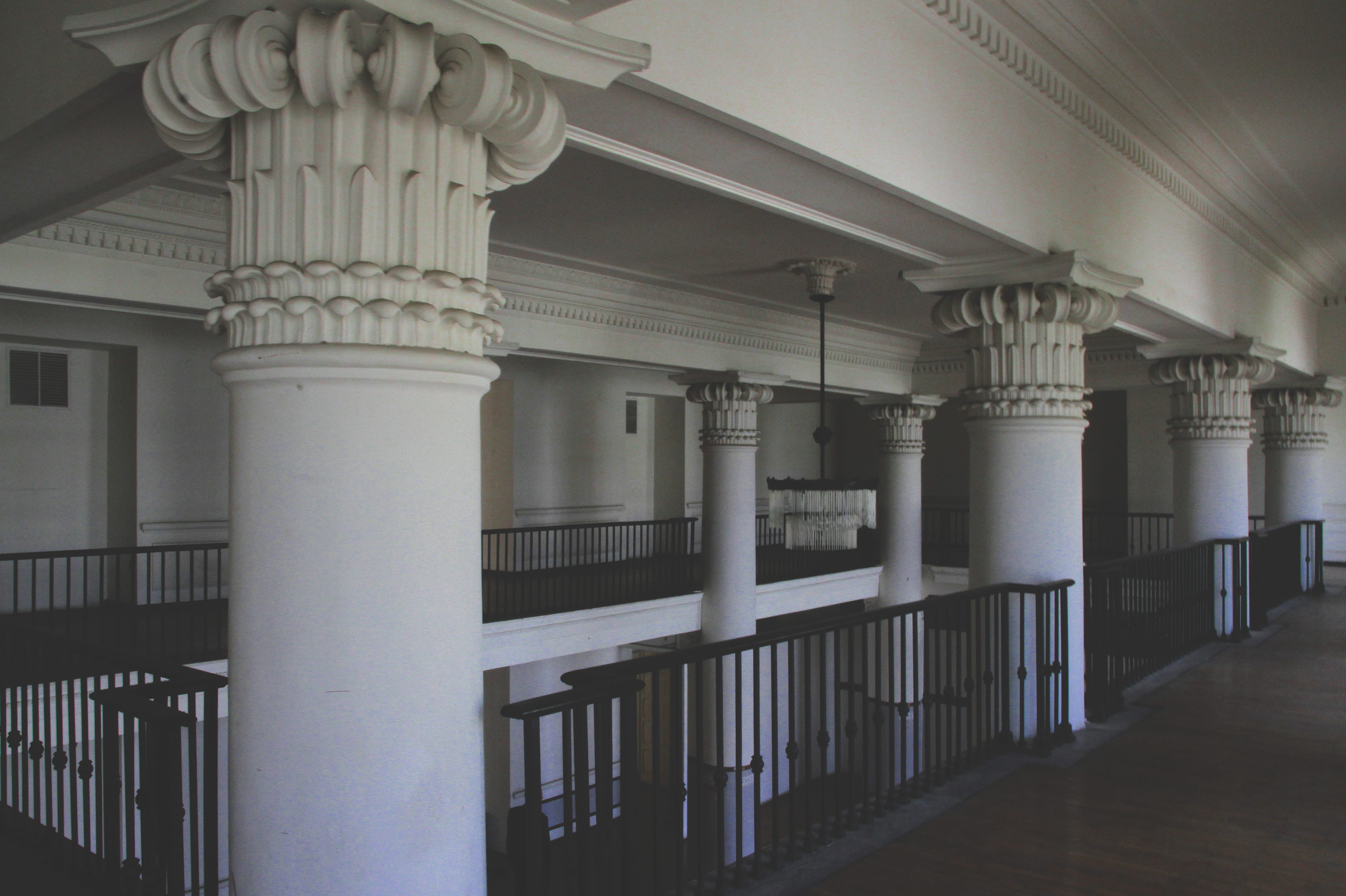 columns, colonnade, law, ceiling, safety, absence, balustrade, mansion, arcade, government, interior design, security, light, architecture, punishment, HD Wallpaper