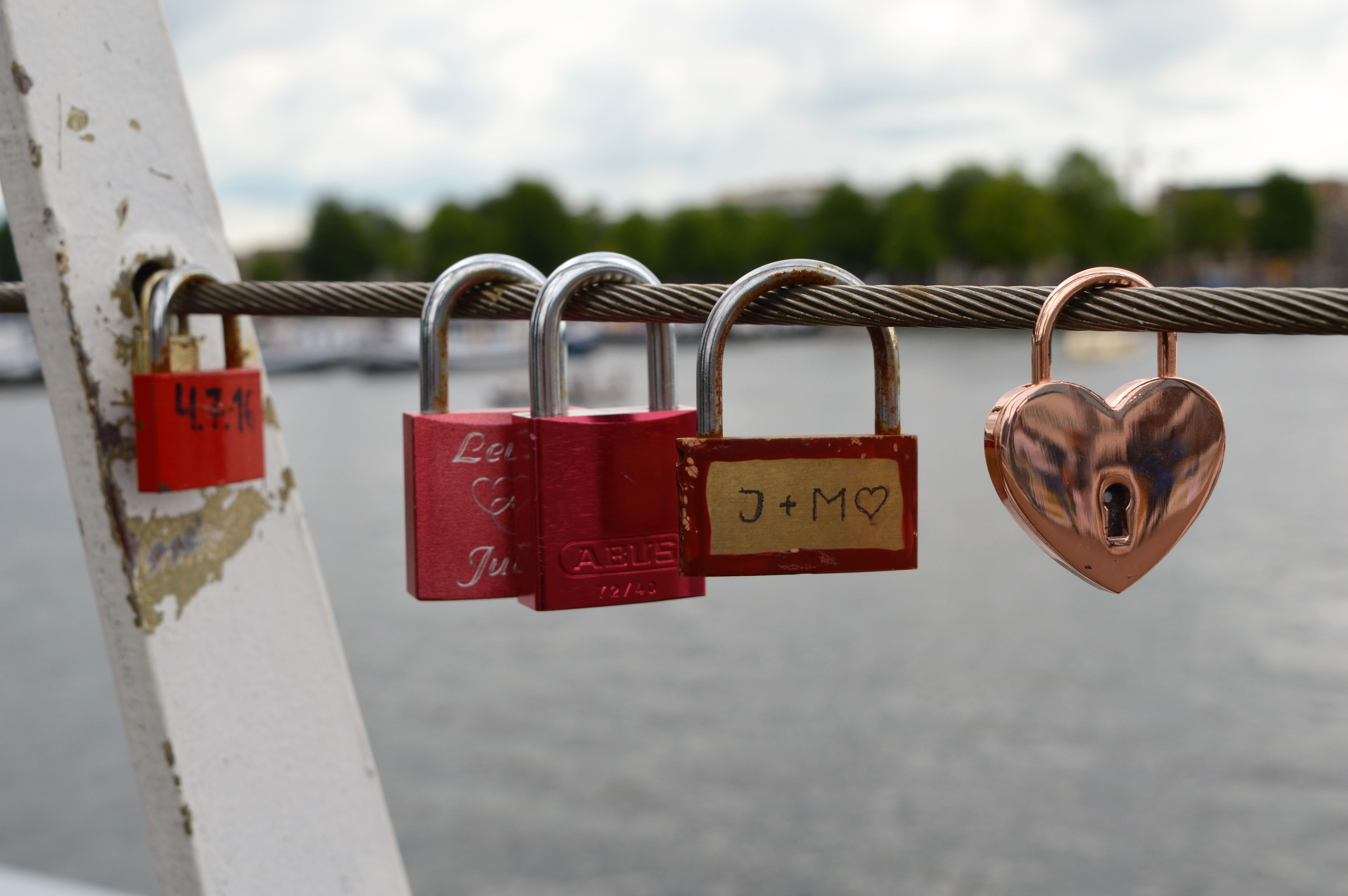 close-up, no people, hanging, protection, bridge, emotion, love lock, railing, text, hope - concept, day, heart, security and surveillance, message, red, HD Wallpaper