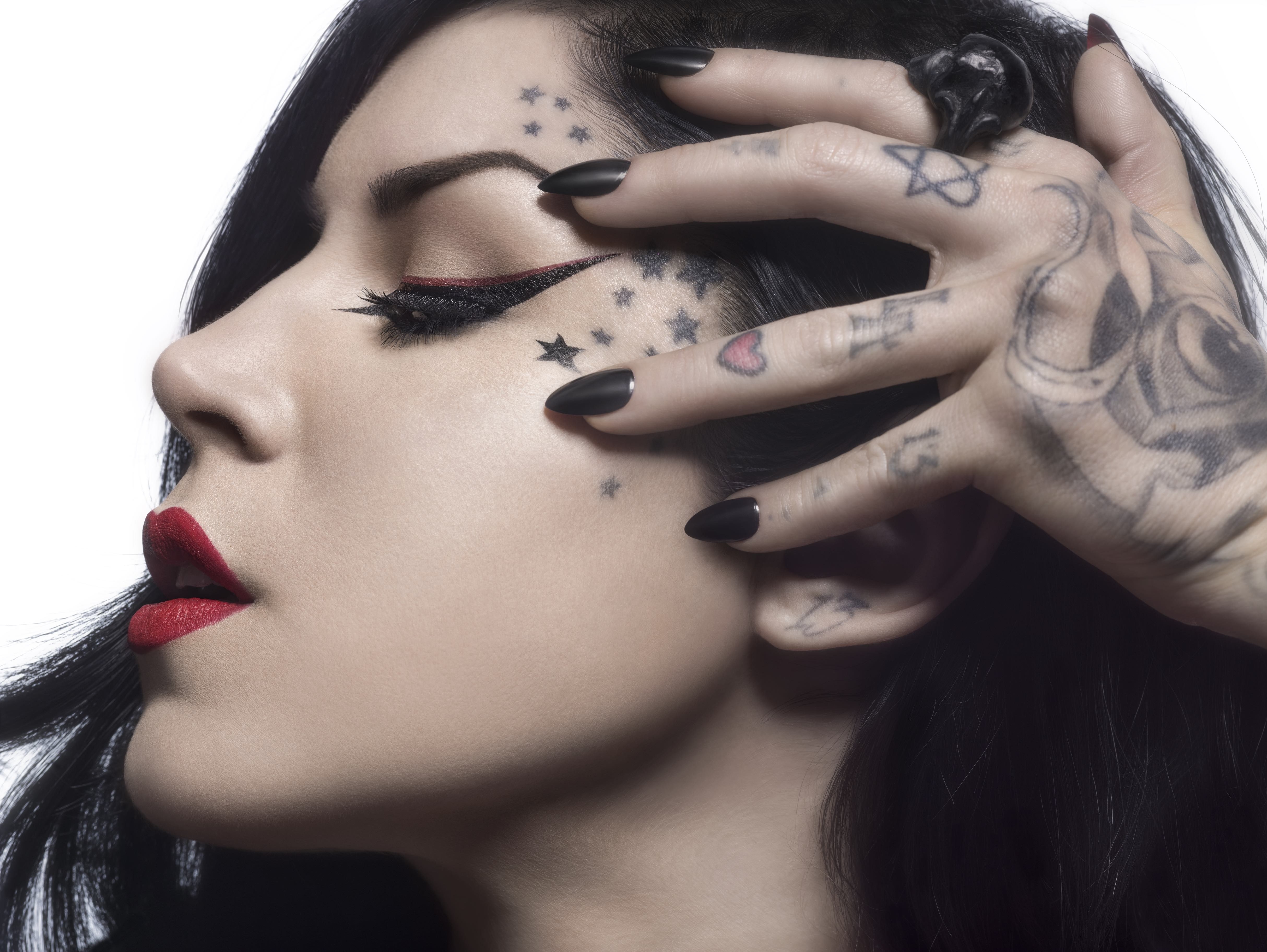profile, one person, beauty, close-up, make-up, eyeshadow, body part, portrait, women, indoors, painted nails, headshot, human body part, hair, human hand, HD Wallpaper