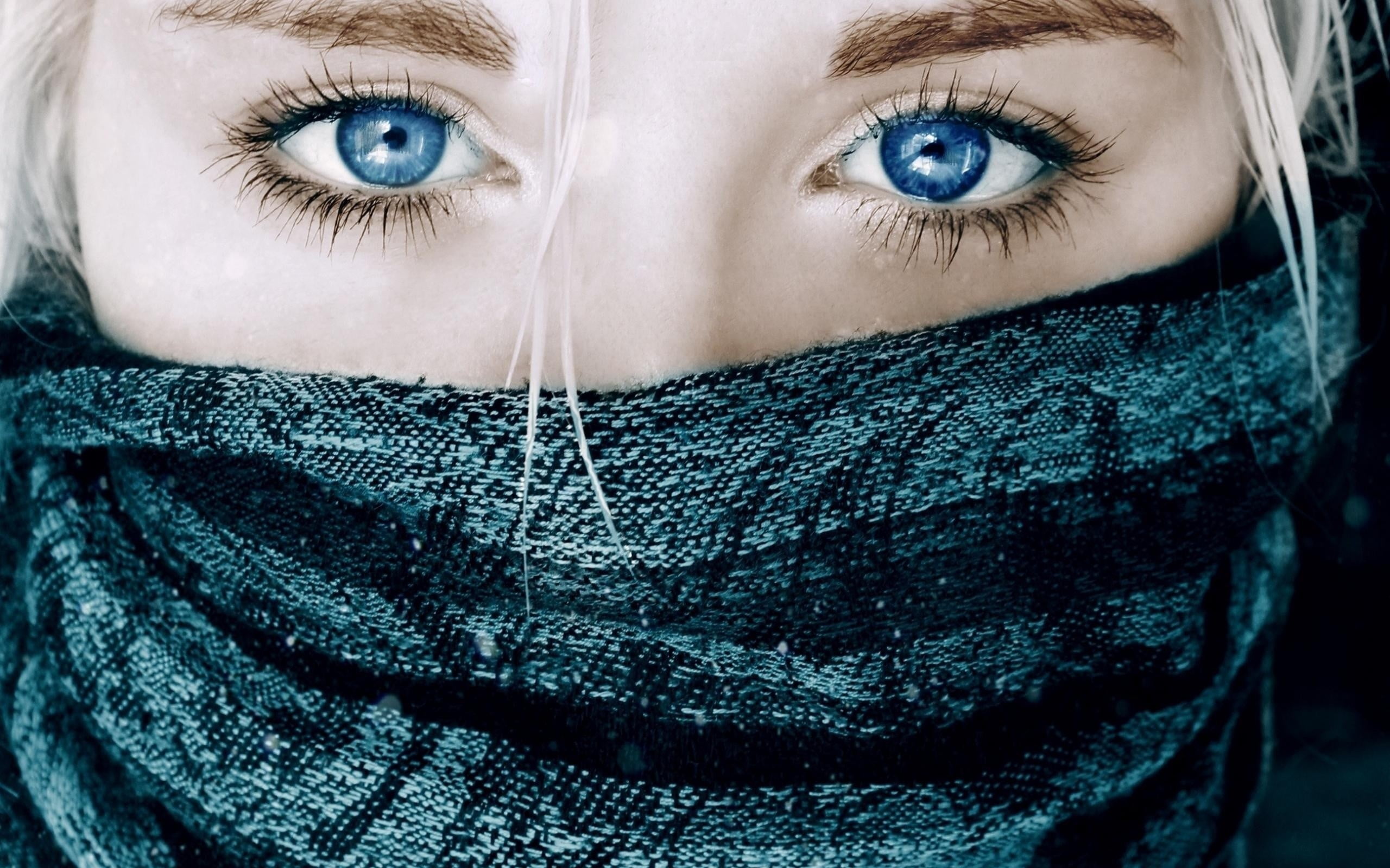 beauty, face, eye, warm clothing, looking at camera, white, adult, females, beautiful woman, body part, blue eyes, 2K, floral, human face, human eye, eyebrow, HD Wallpaper