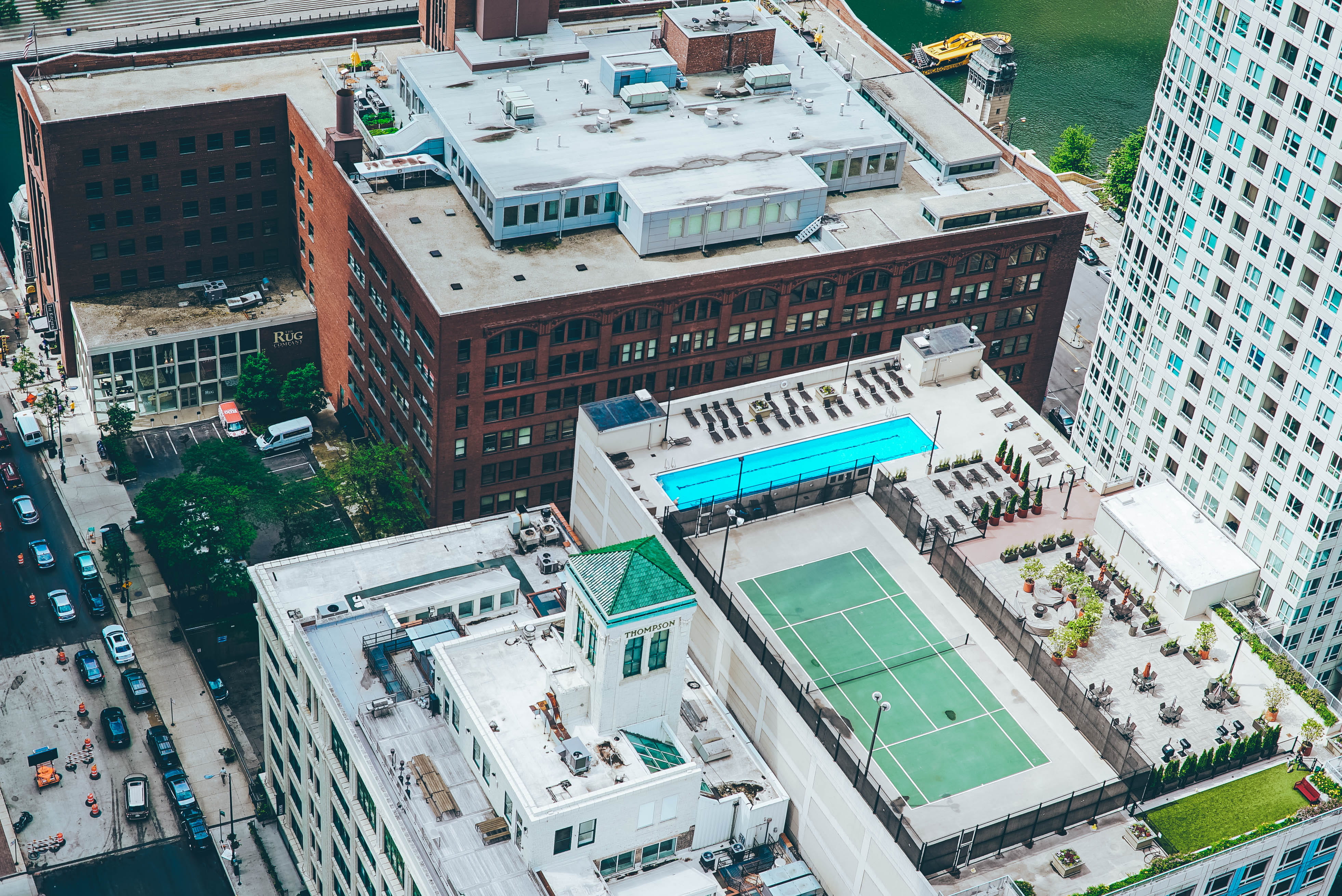 drone view, built Structure, tennis court, urban Scene, court, incidental people, building, aerial View, high Angle View, architecture, photo, along, building Exterior, HD Wallpaper